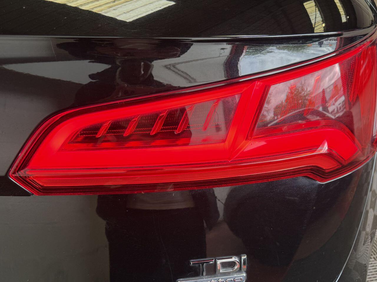 Audi Q5 view 29