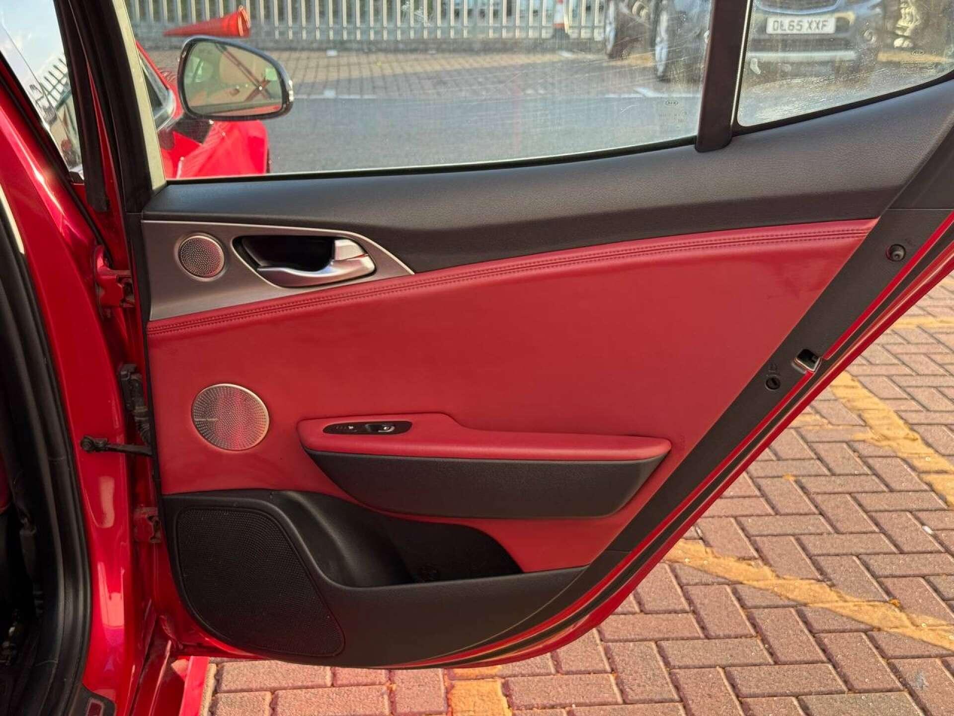 Kia Stinger view 27