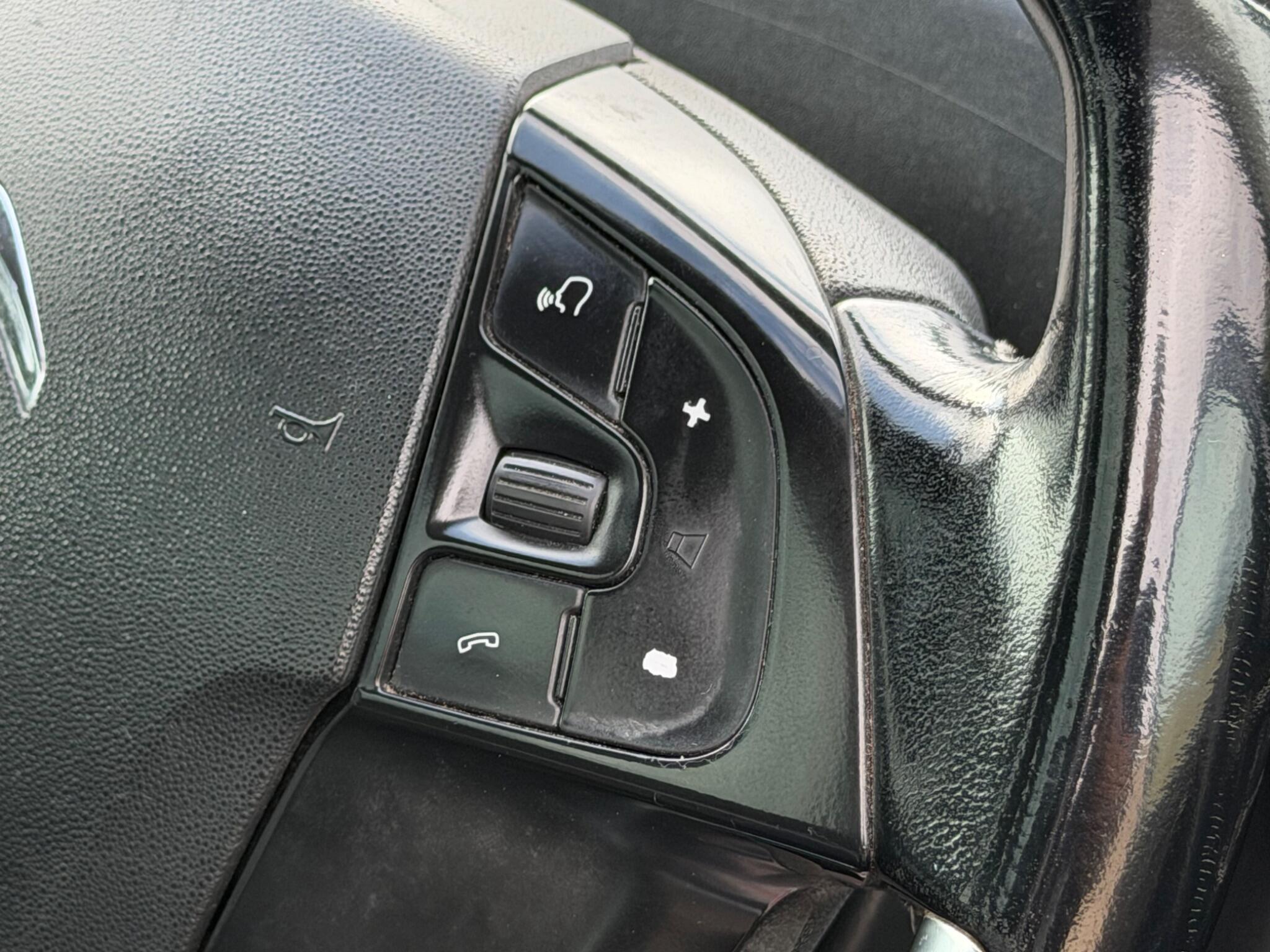 Citroen Grand C4 Picasso view 29