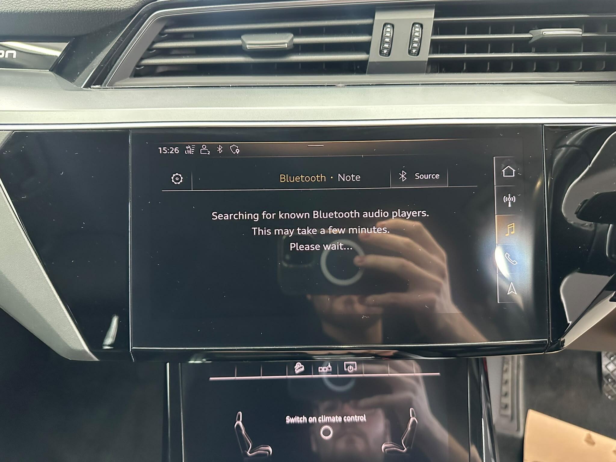 Audi E-Tron view 43