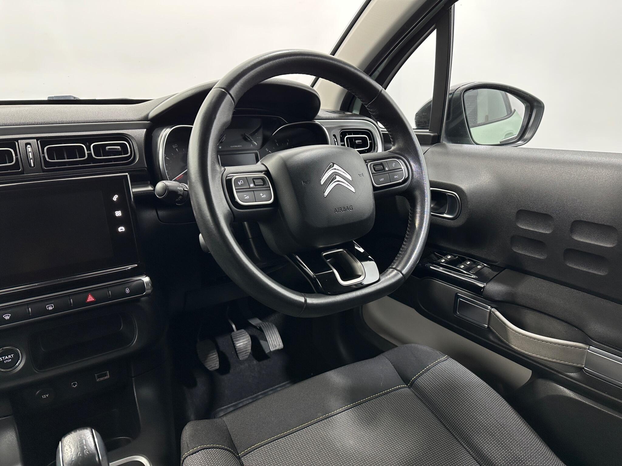 Citroen C3 view 12