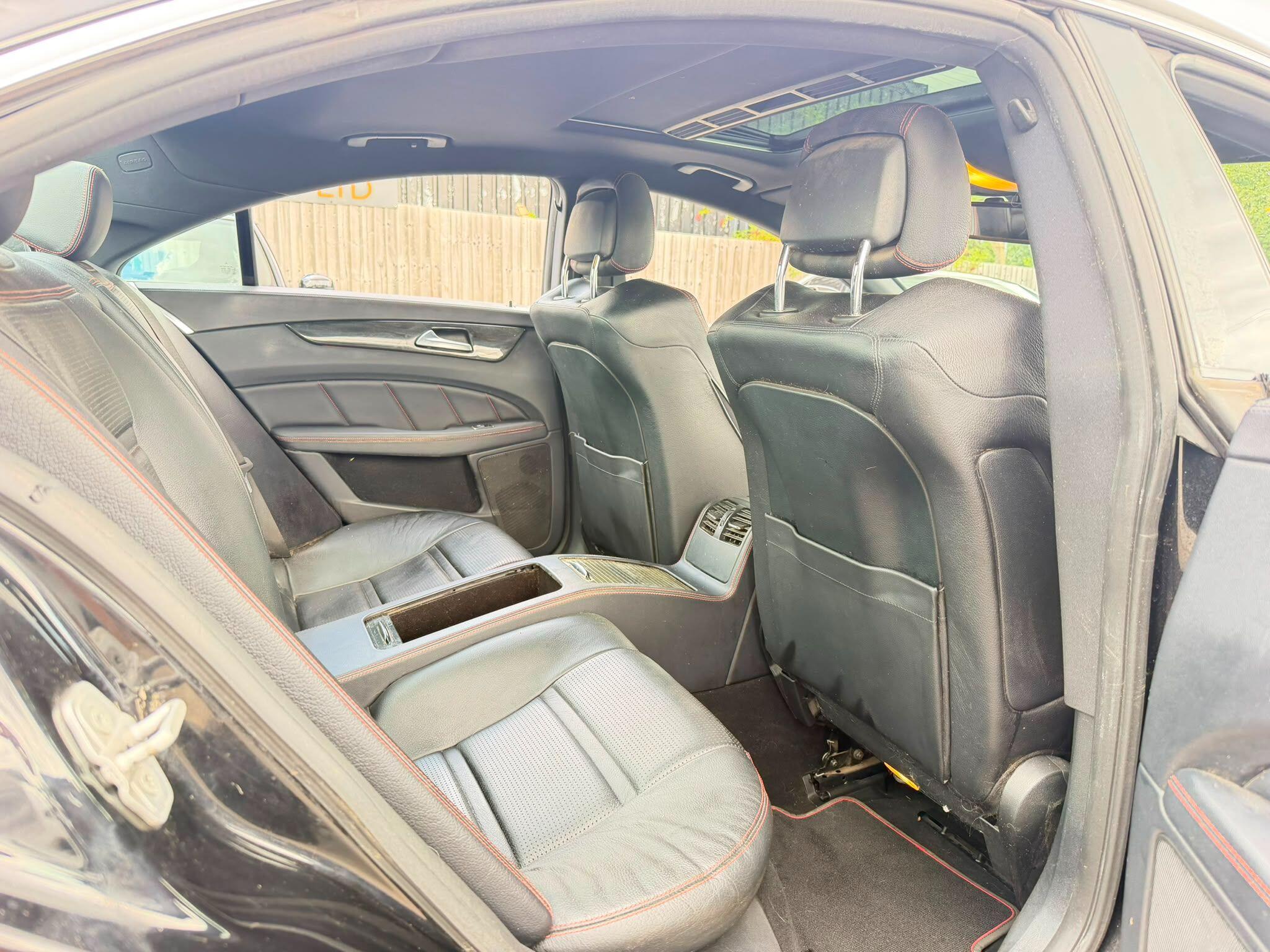 Mercedes-Benz CLS view 14