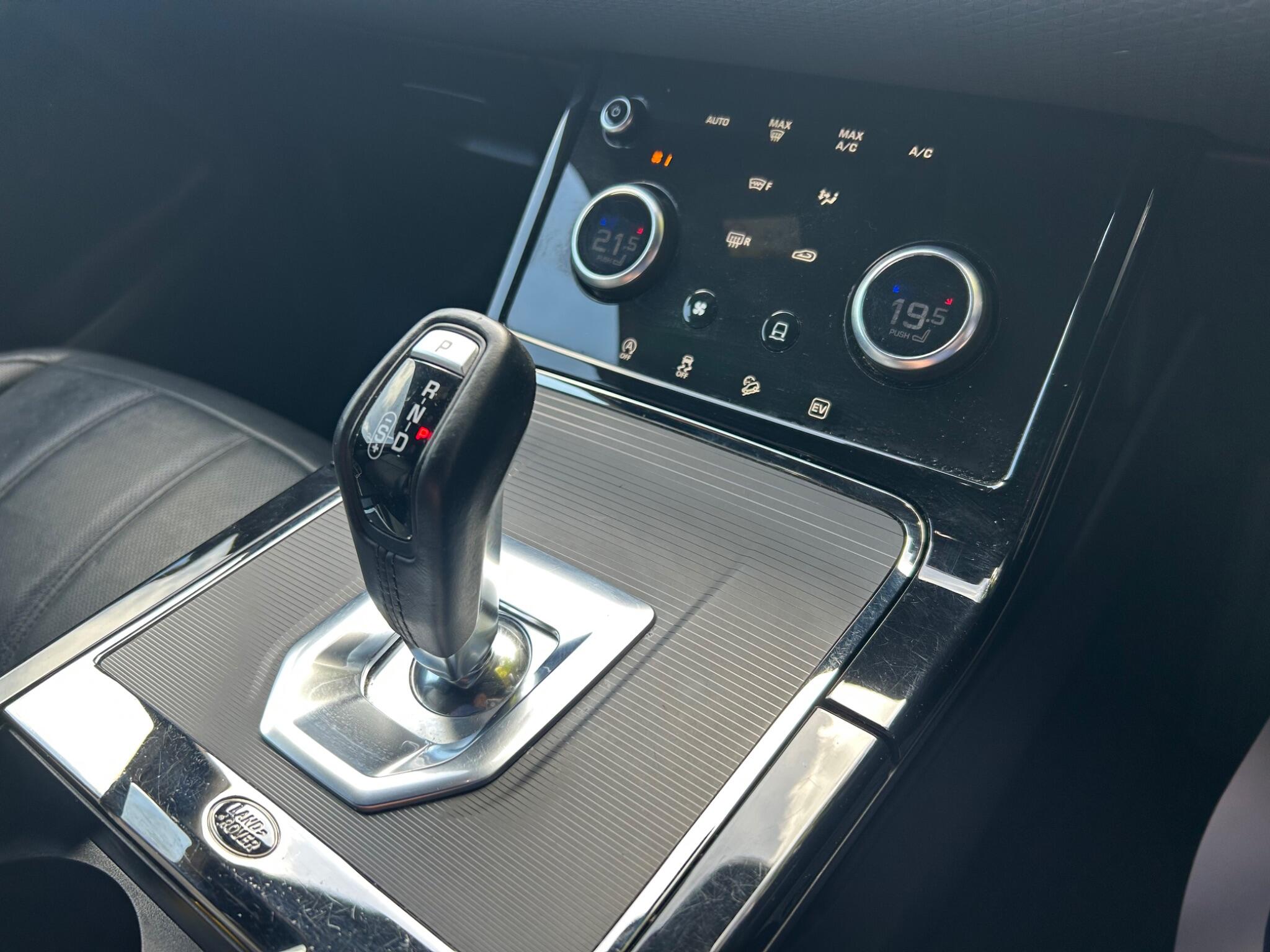 Land Rover Range Rover Evoque view 20