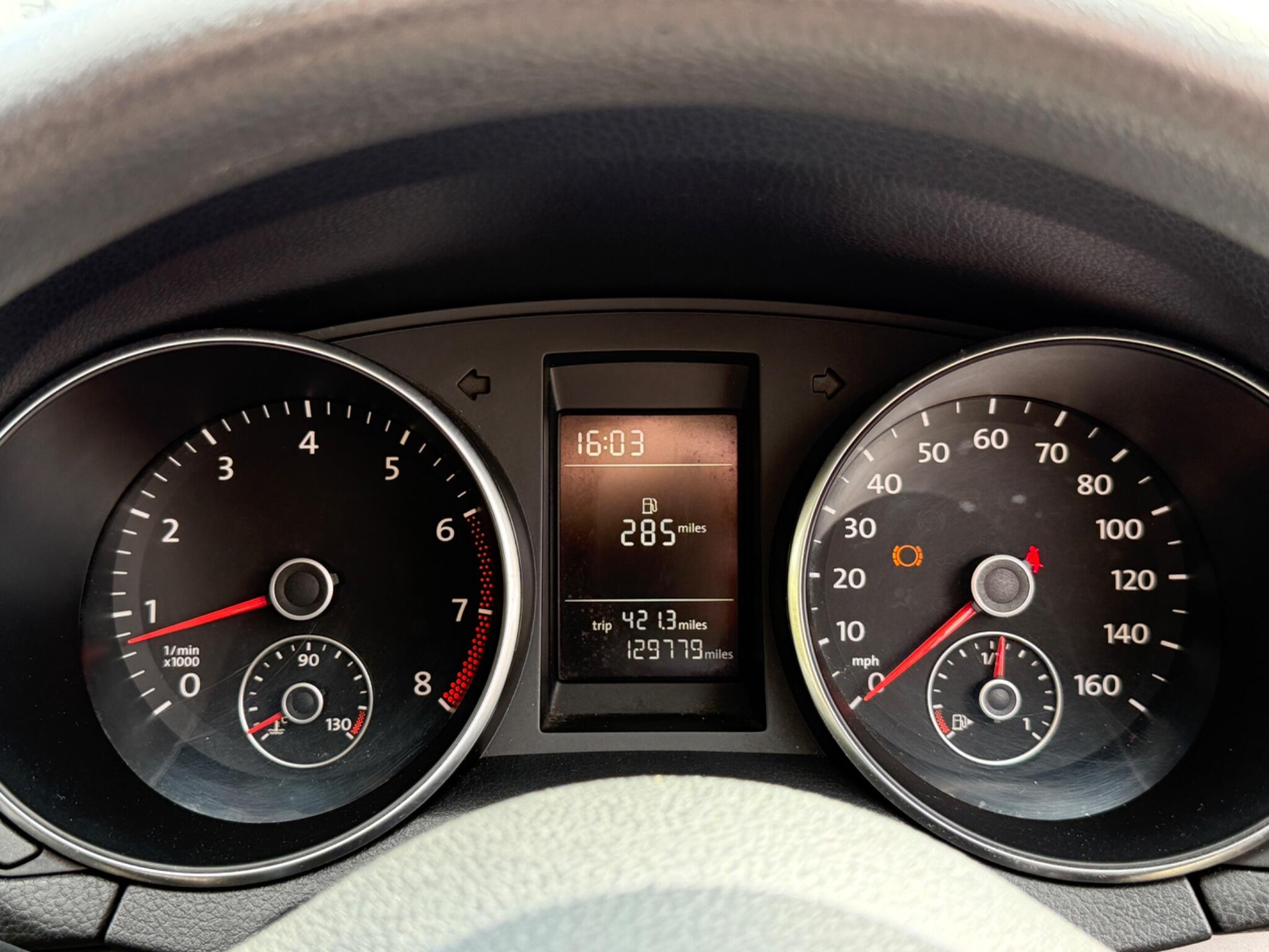 Volkswagen Golf - Image 51