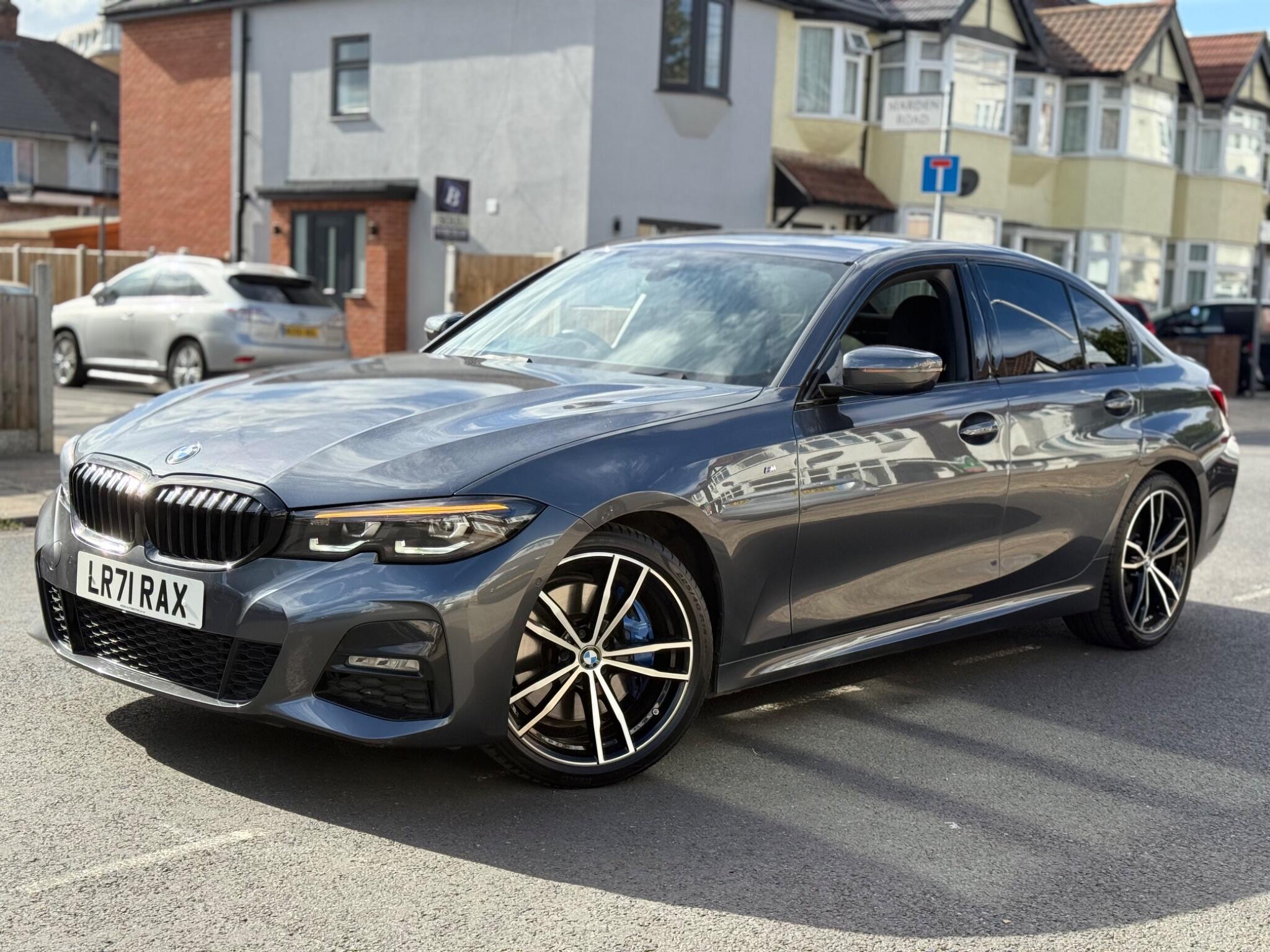 BMW 3 Series view 3