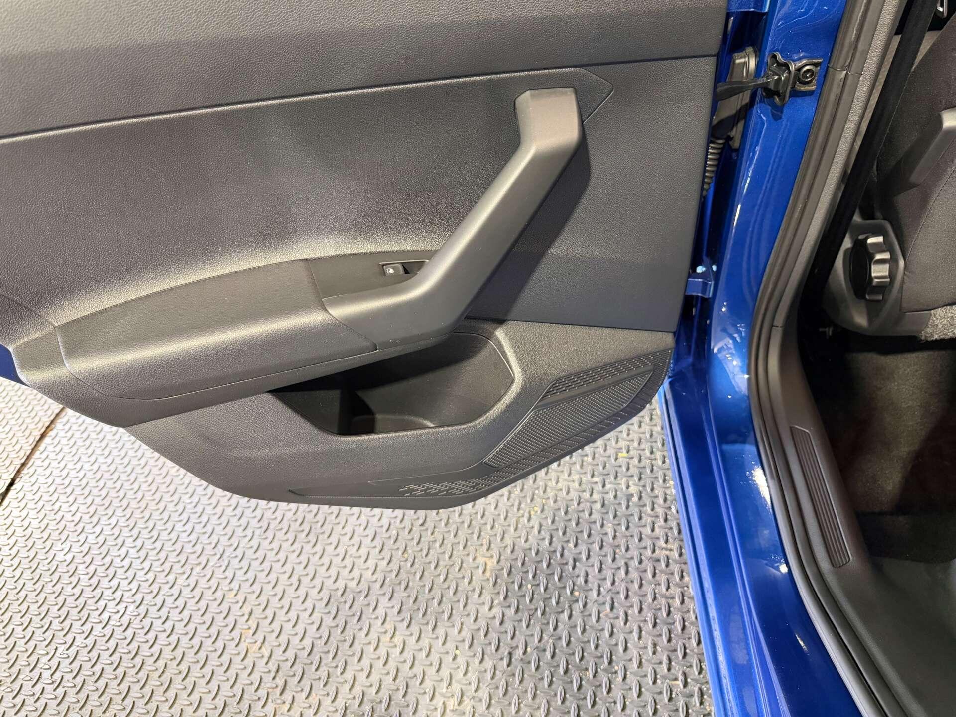 Volkswagen Polo view 47