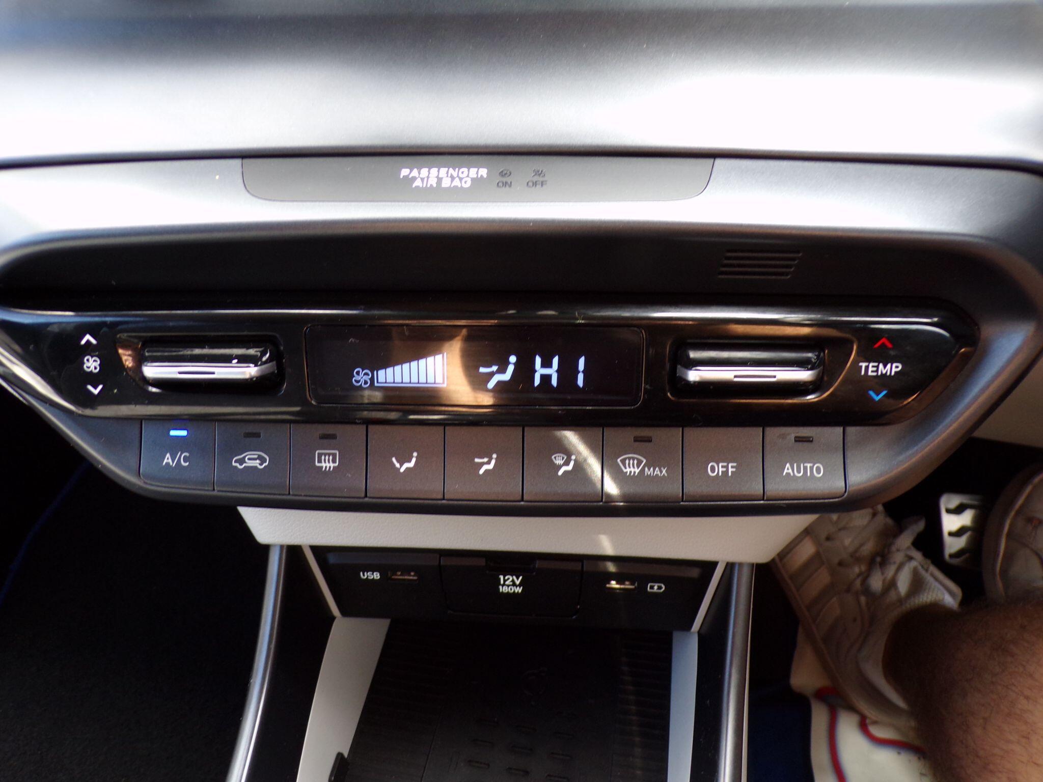 Hyundai Bayon view 22