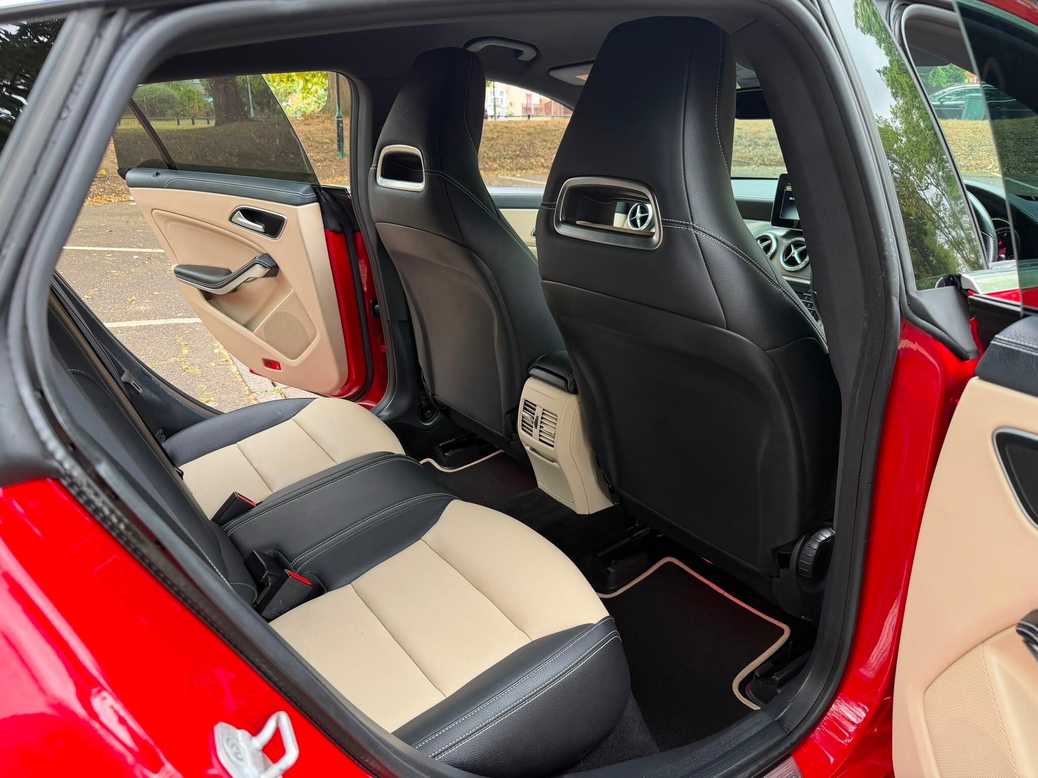 Mercedes-Benz CLA view 19