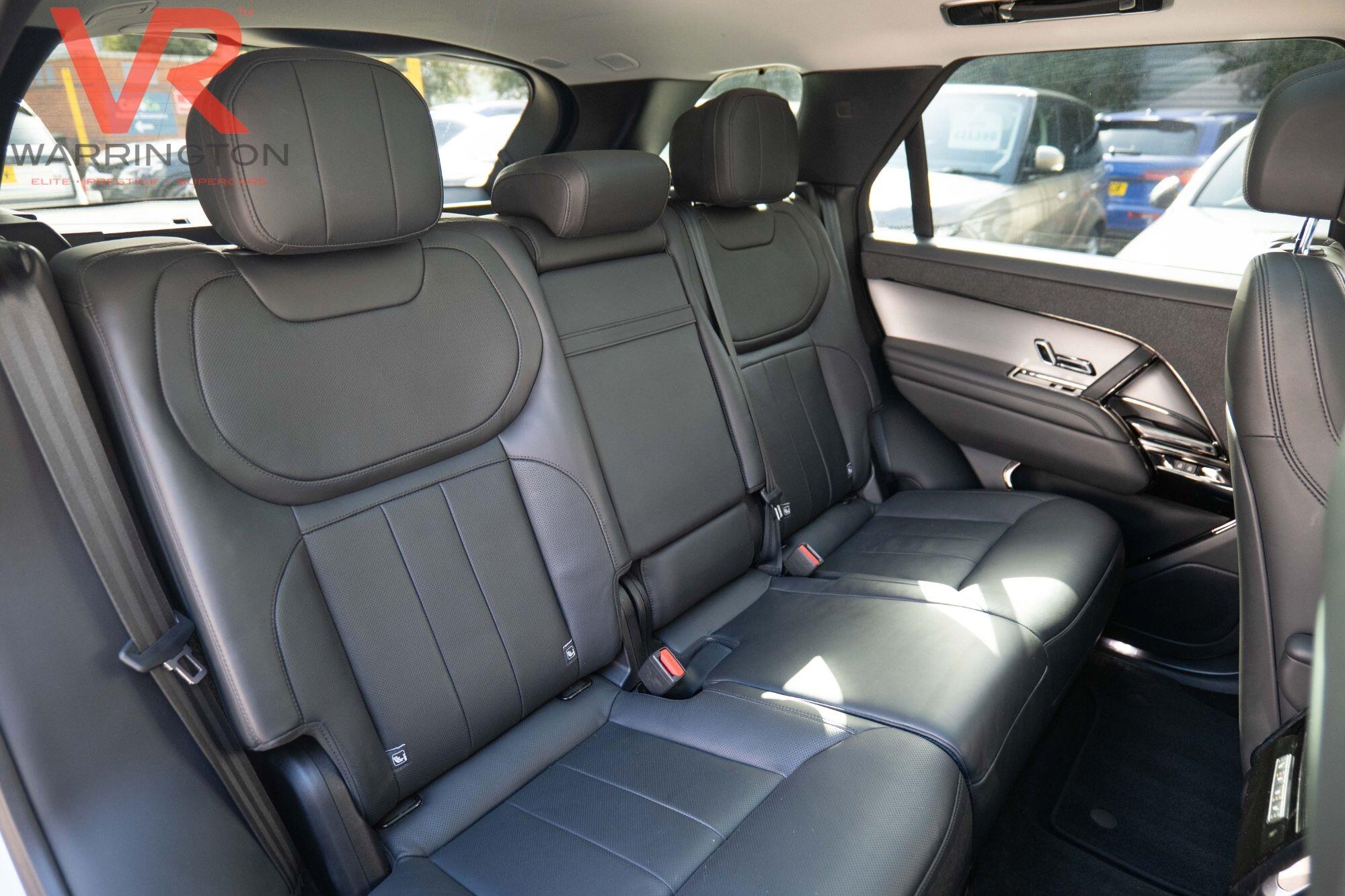 Land Rover Range Rover Sport view 37