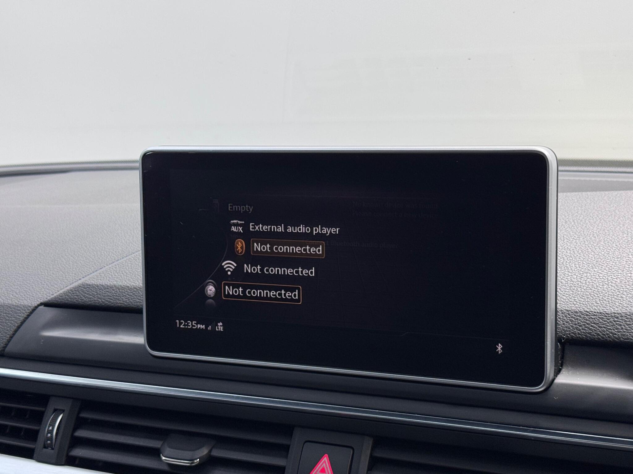 Audi A4 view 29
