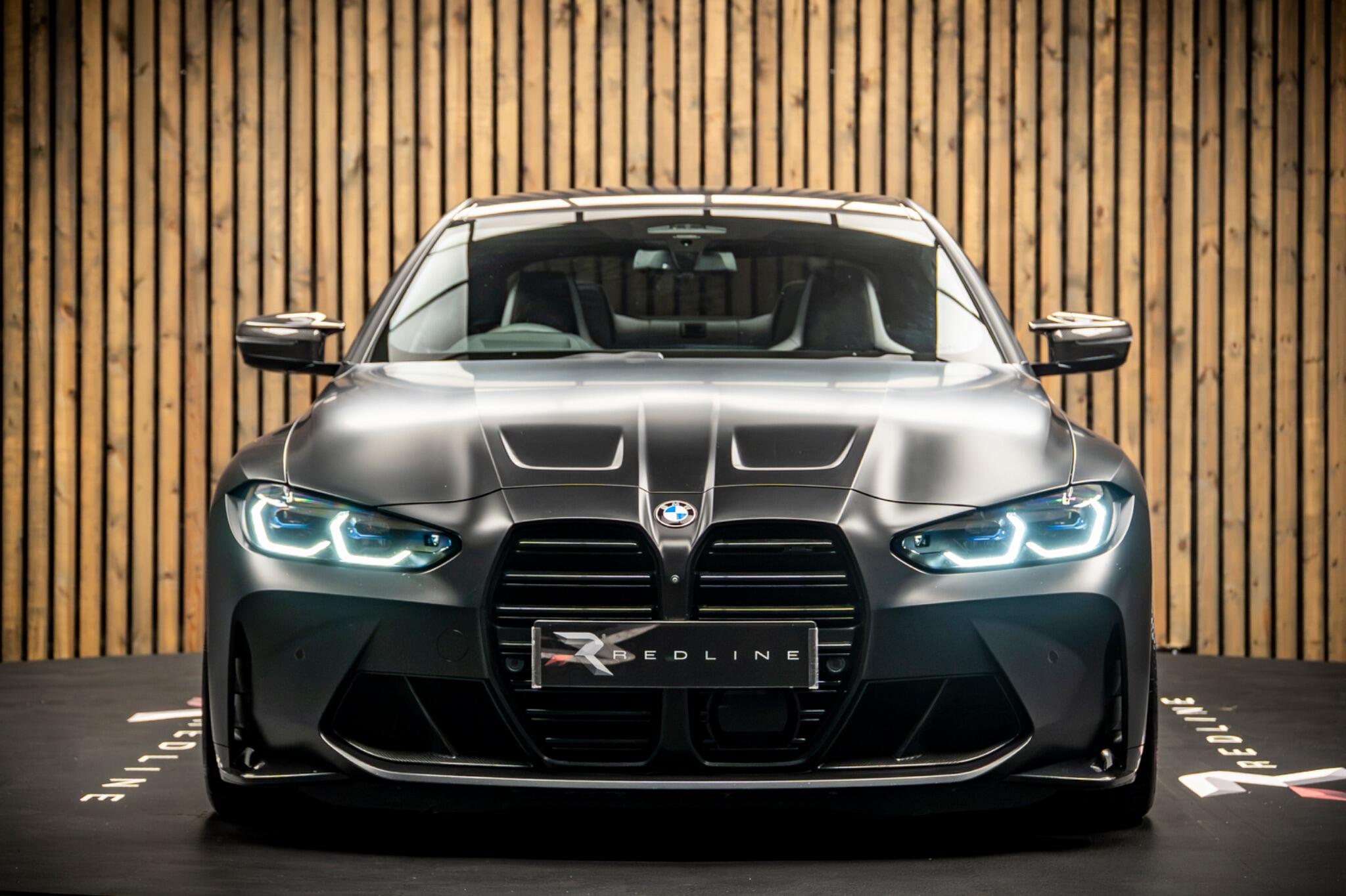BMW M4 view 5