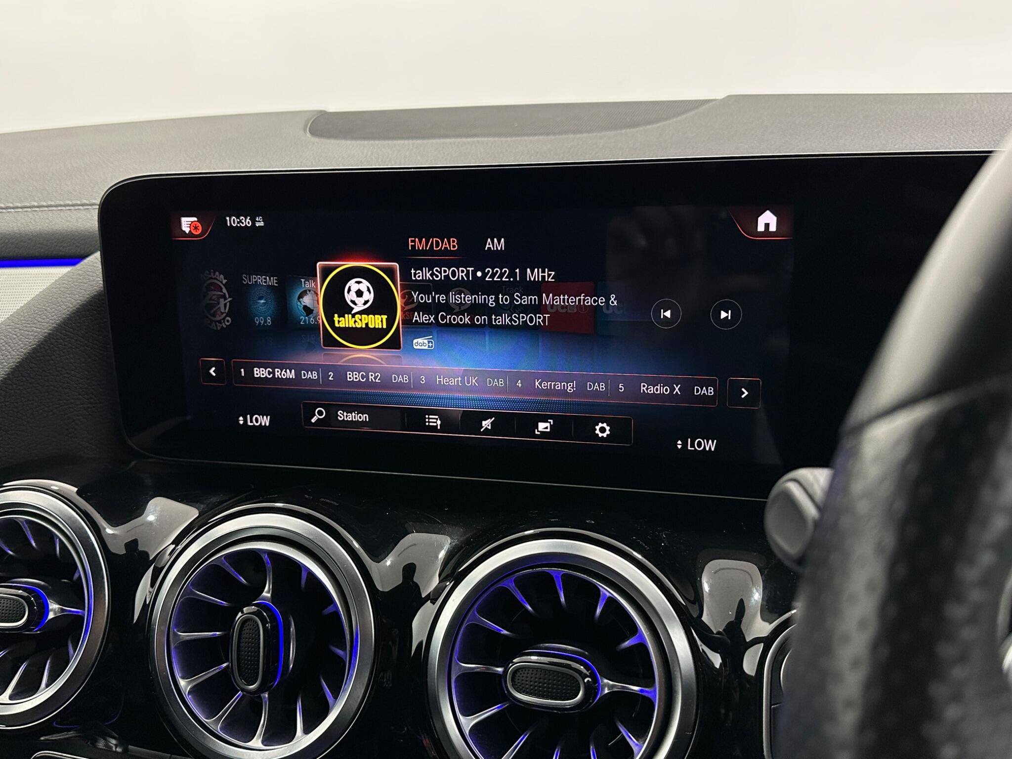 Mercedes-Benz B-Class view 26