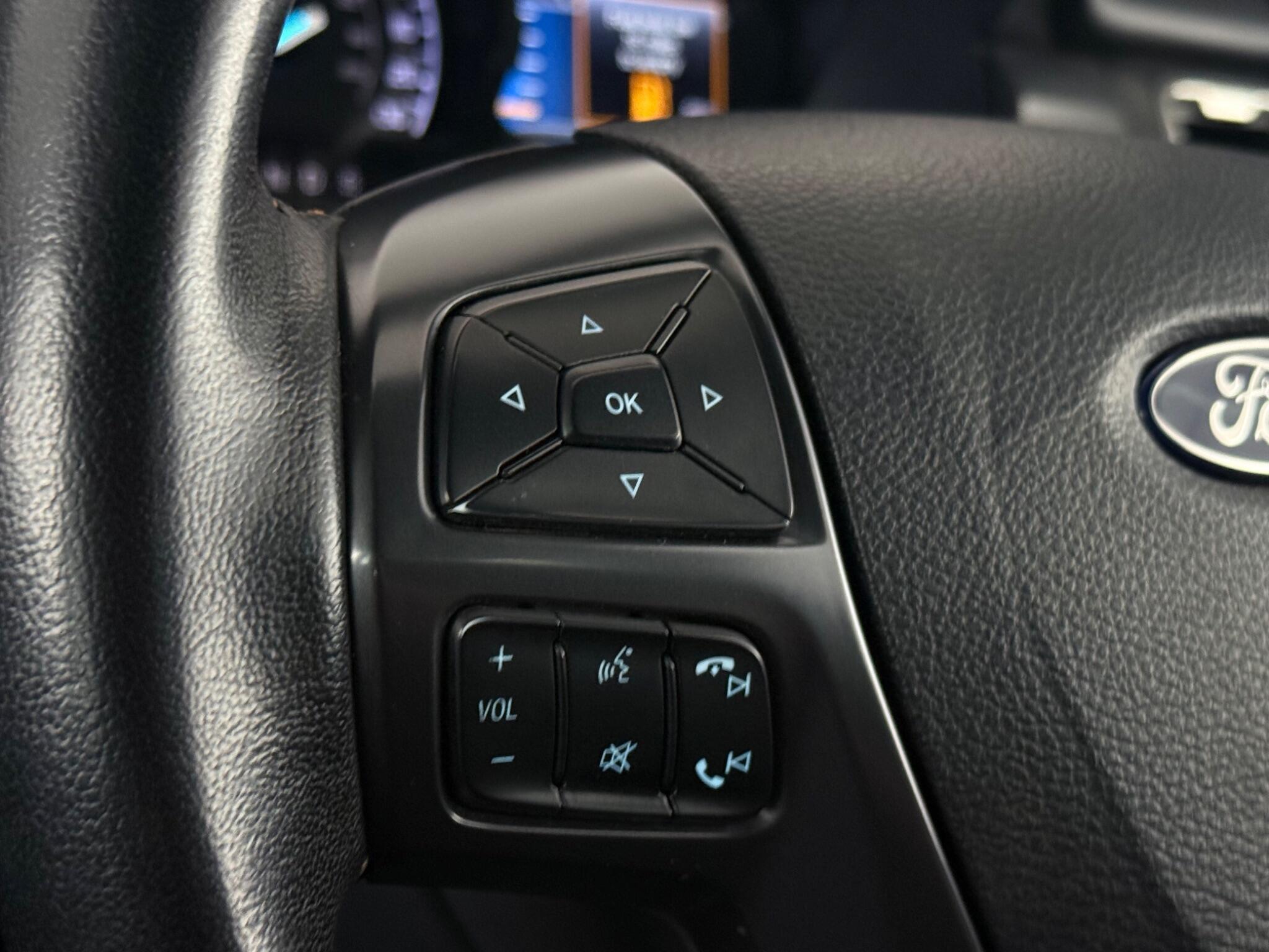 Ford Ranger view 12