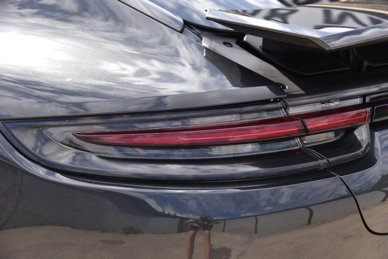 Porsche Panamera view 18