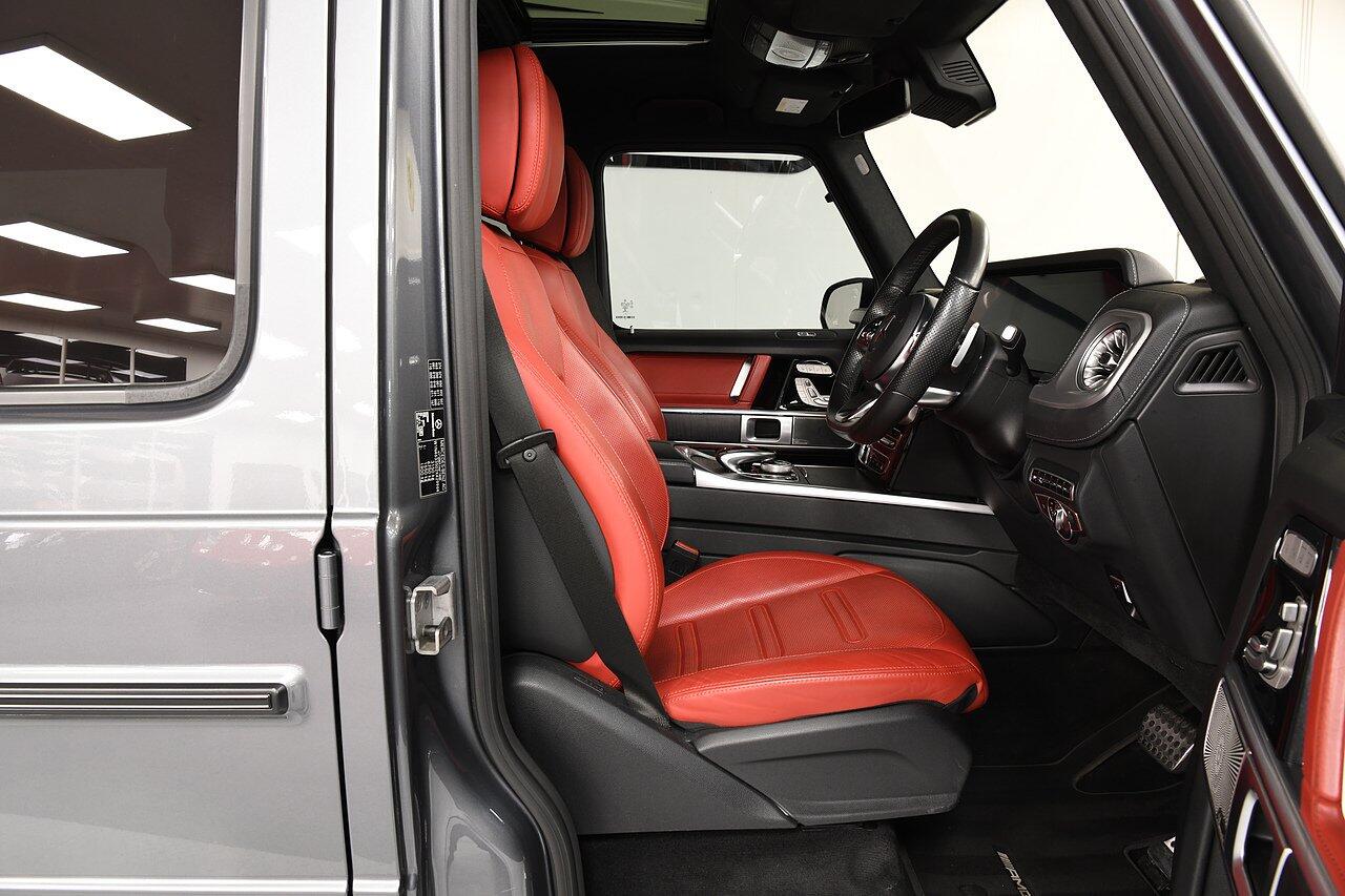 Mercedes-Benz G-Class view 6