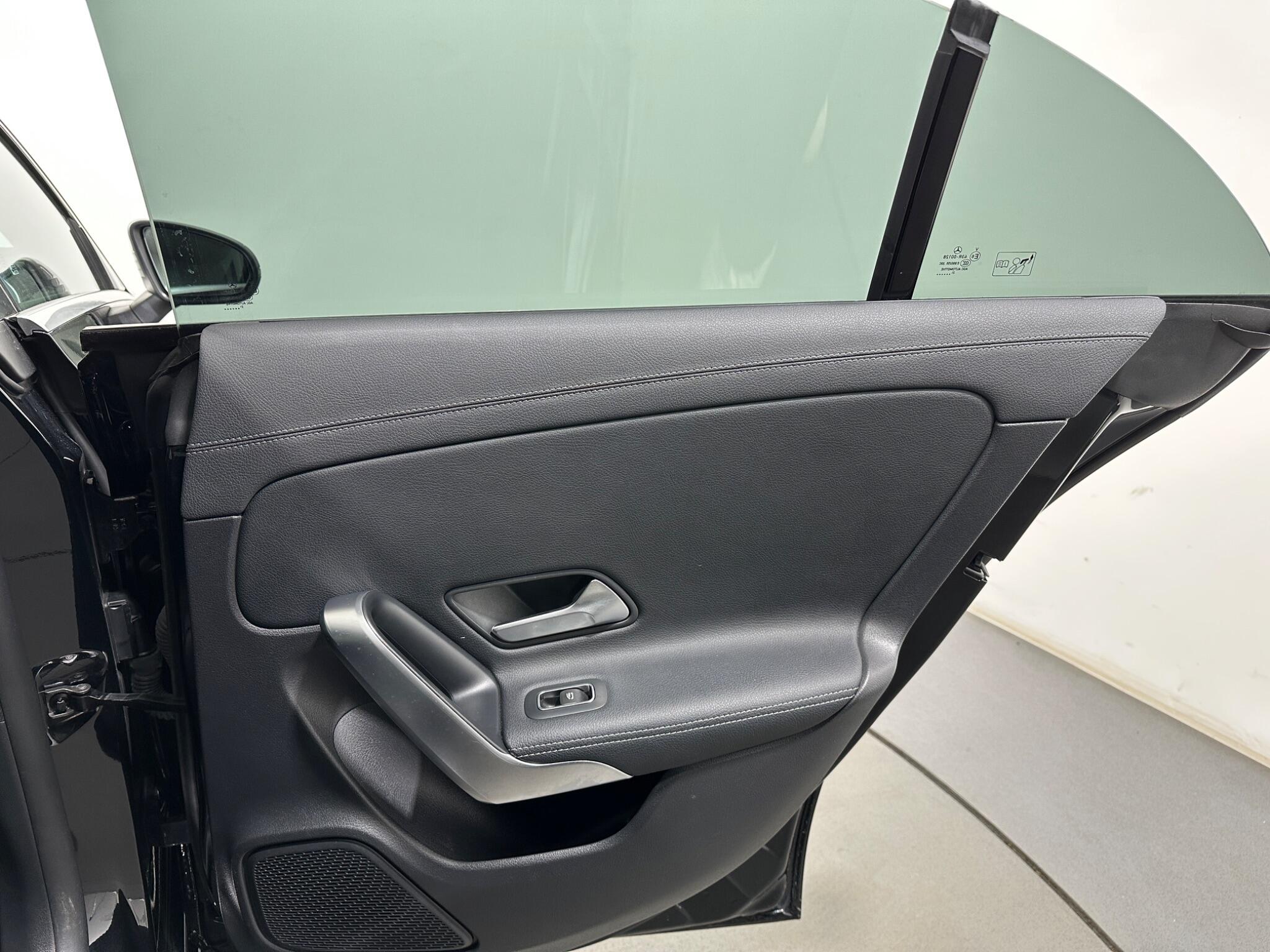 Mercedes-Benz Cla view 45