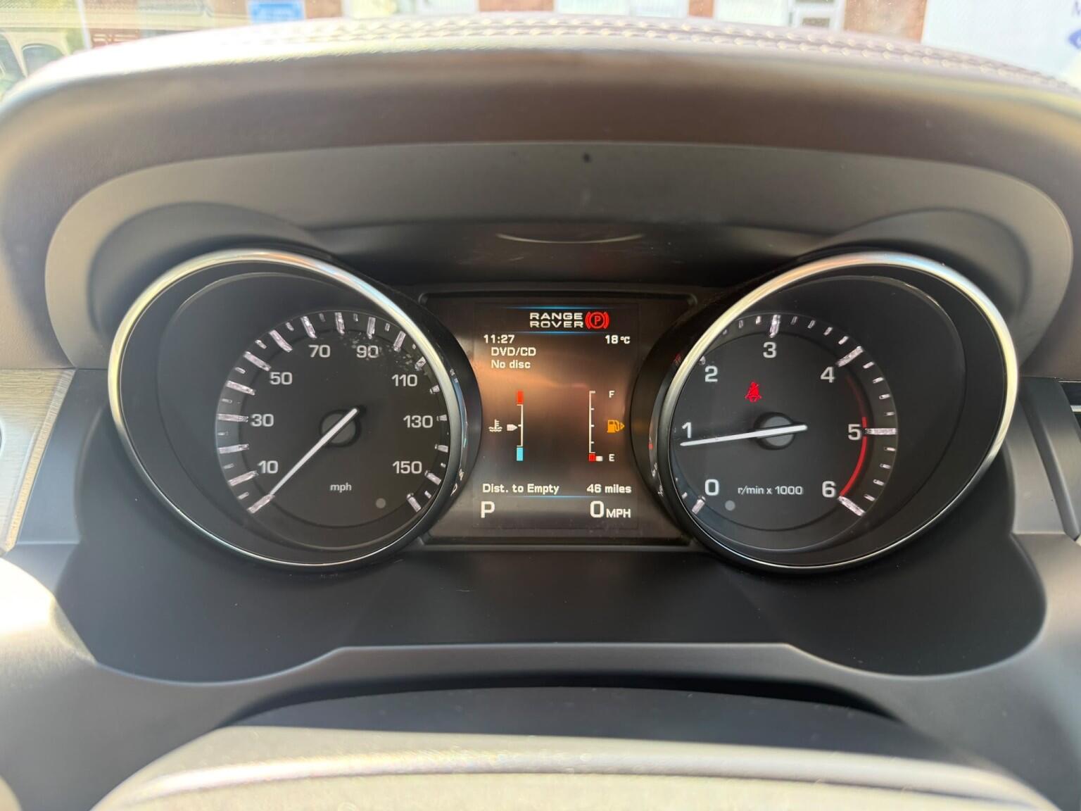 Land Rover Range Rover Evoque view 21