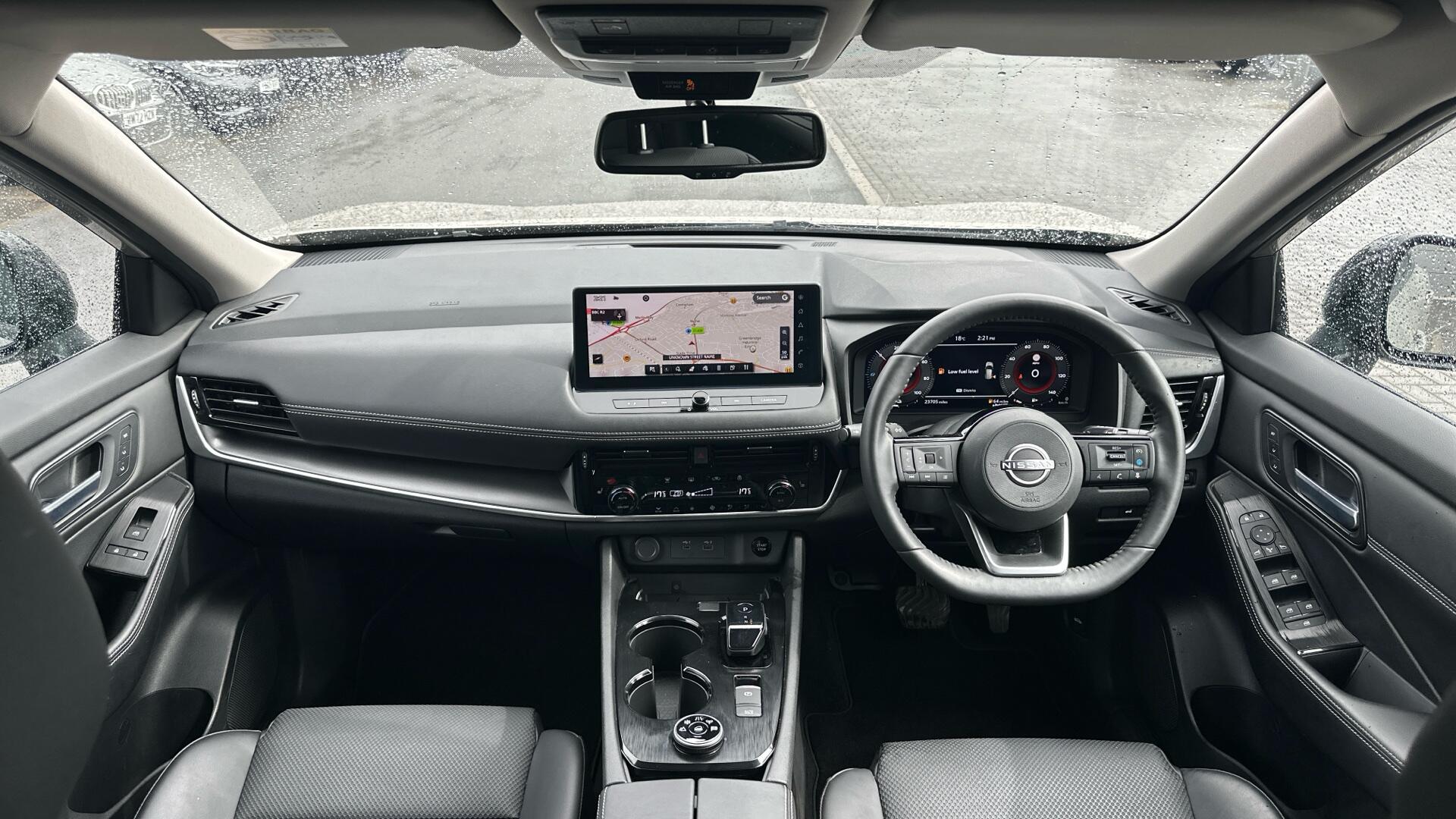 Nissan X-Trail view 9