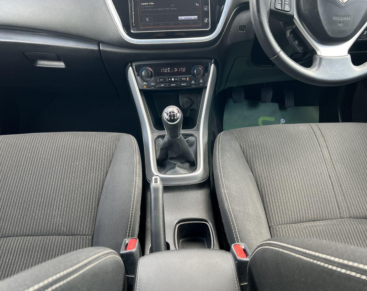 Suzuki SX4 S-Cross view 28
