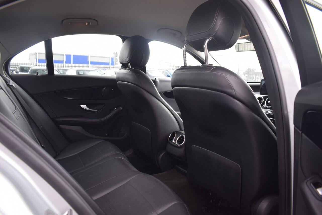 Mercedes-Benz C-Class view 21