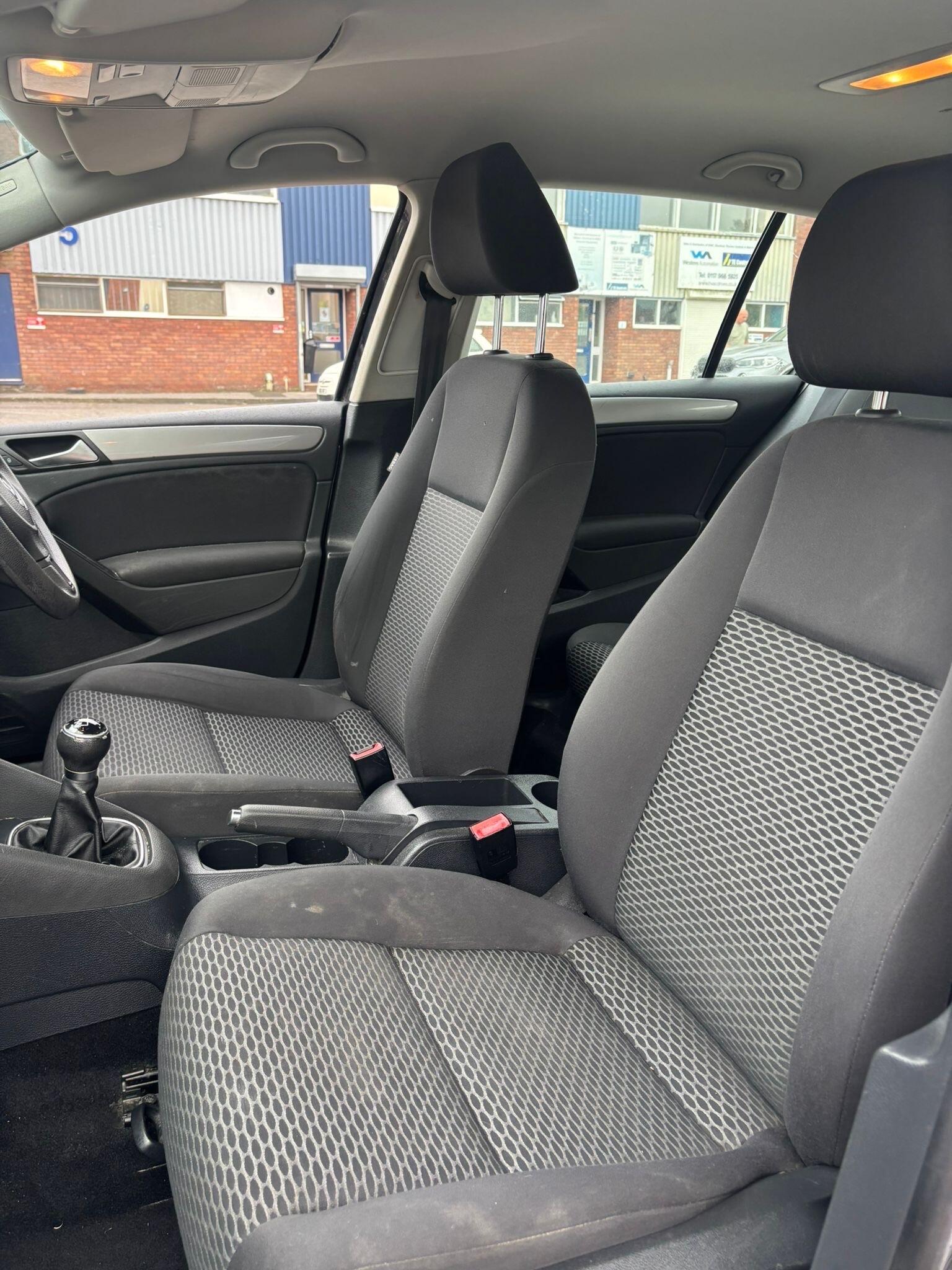 Volkswagen Golf view 58