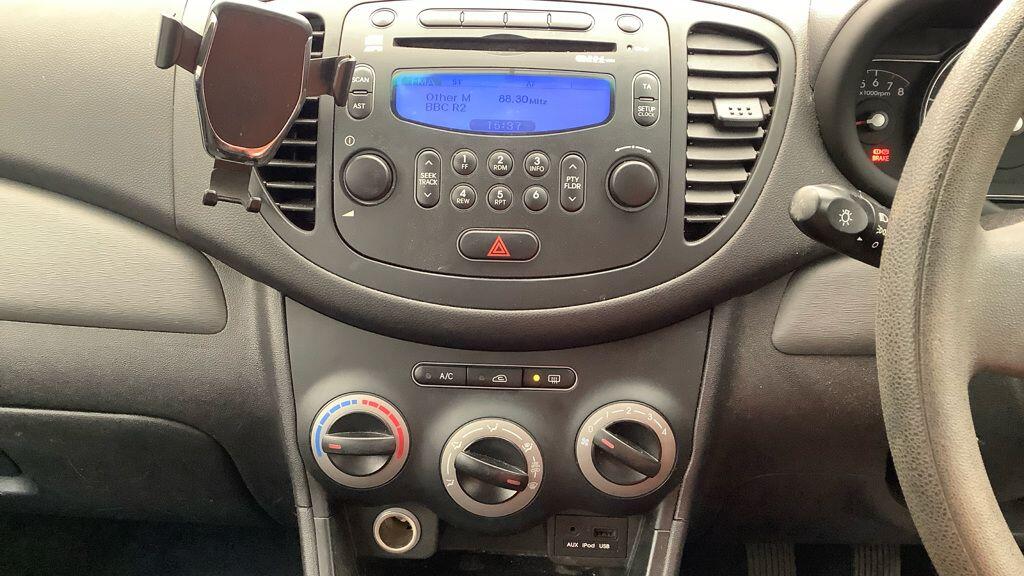 Hyundai i10 view 26