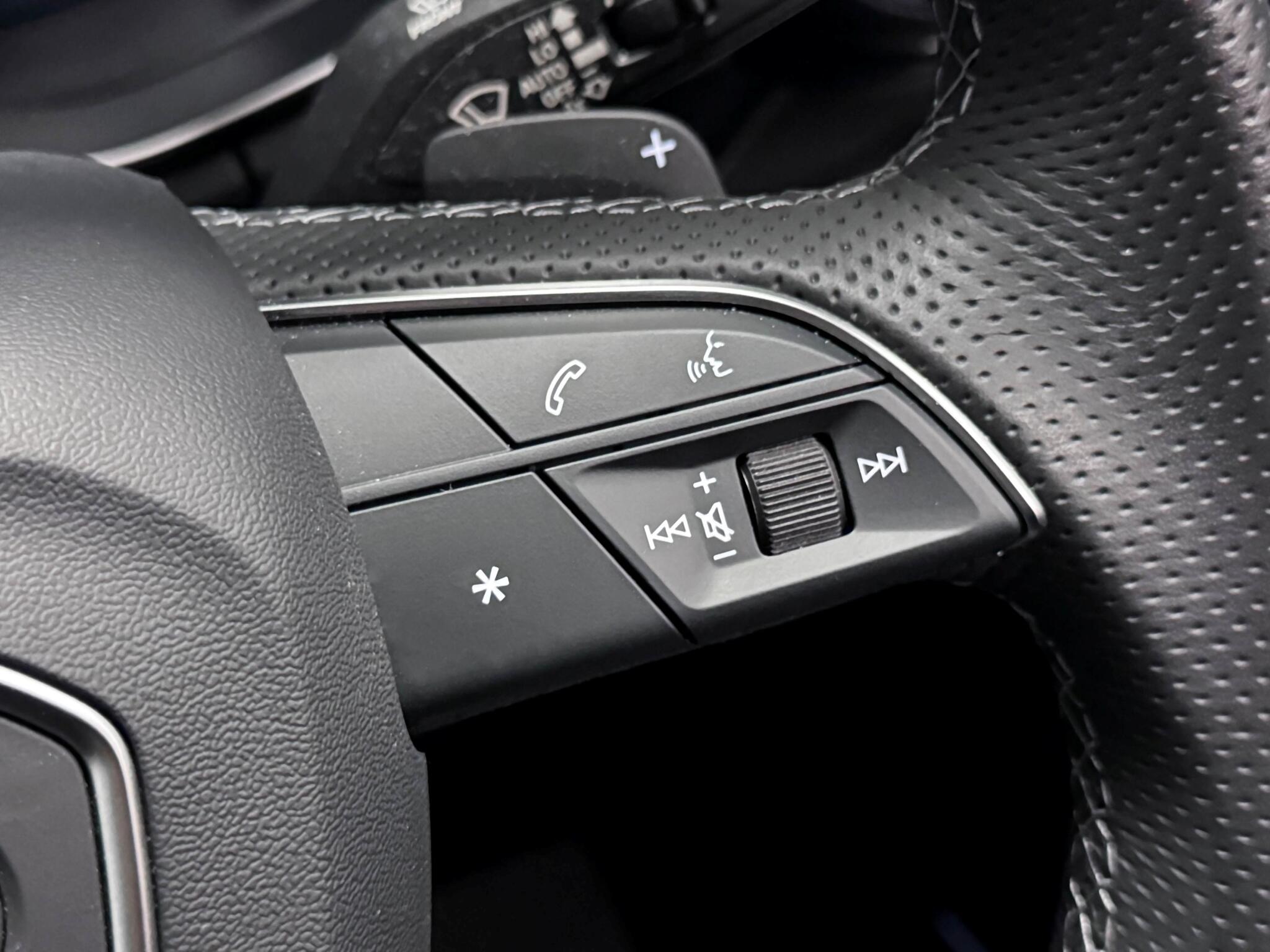 Audi Q5 view 31