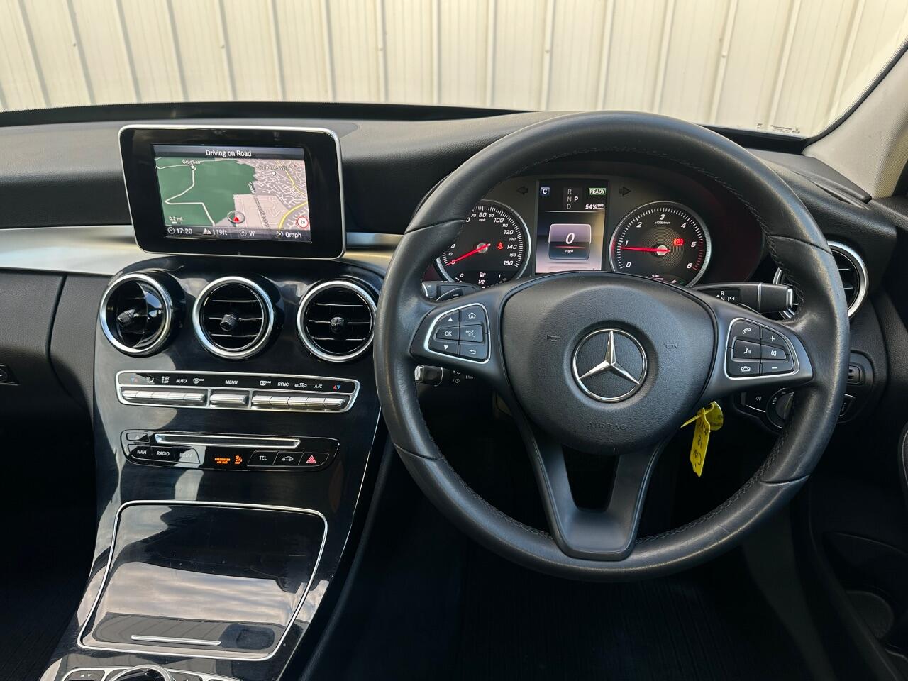 Mercedes-Benz C Class view 12