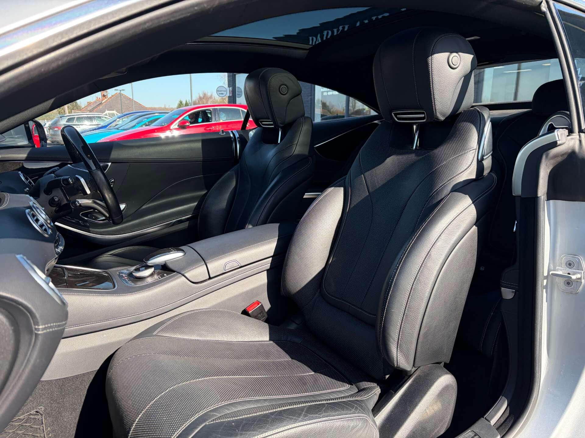 Mercedes-Benz S Class view 18