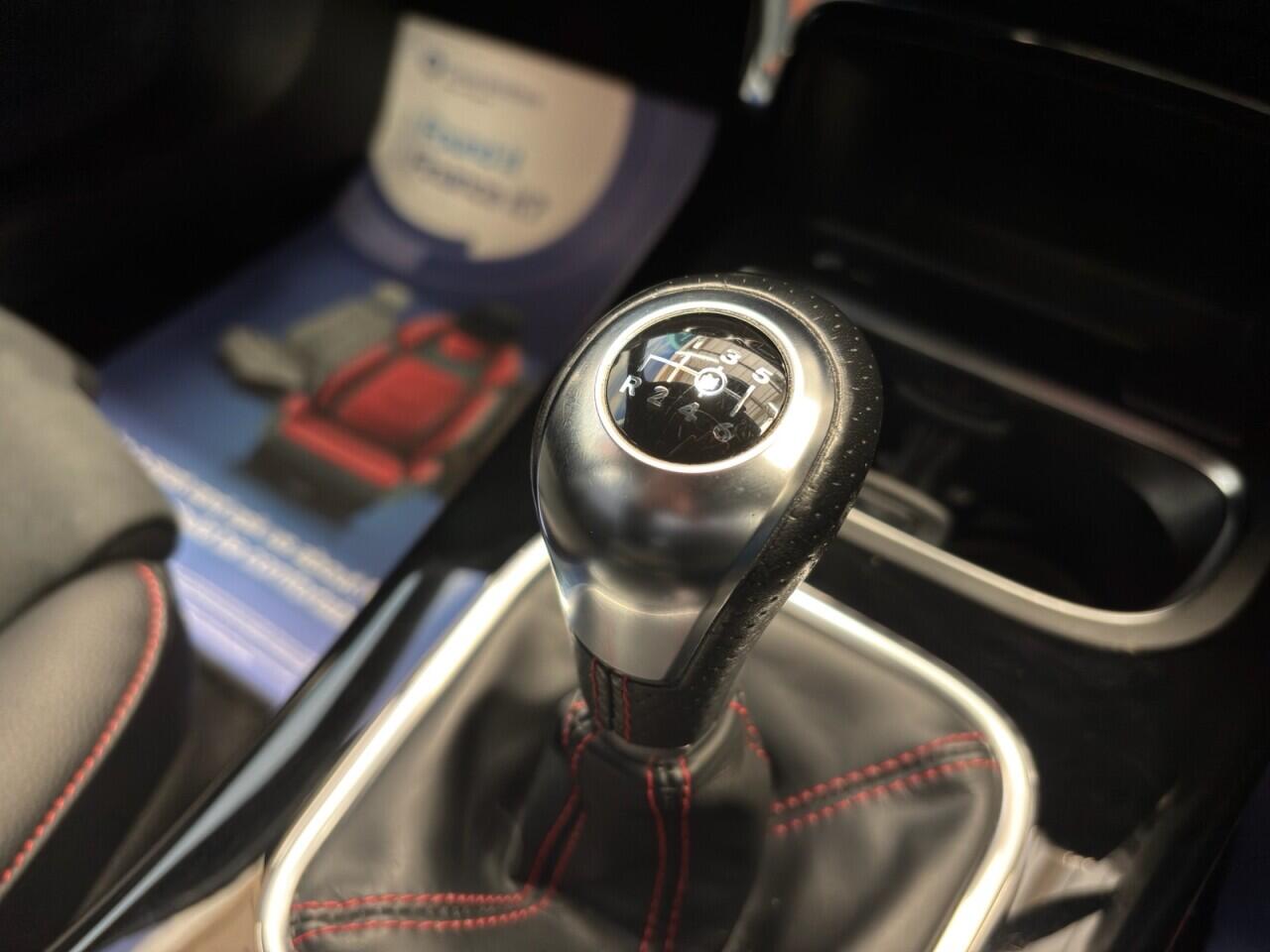 Mercedes-Benz A-Class view 35