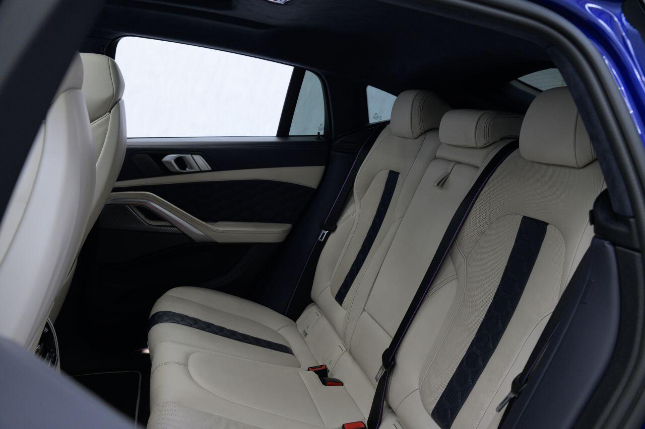 BMW X6 M view 18