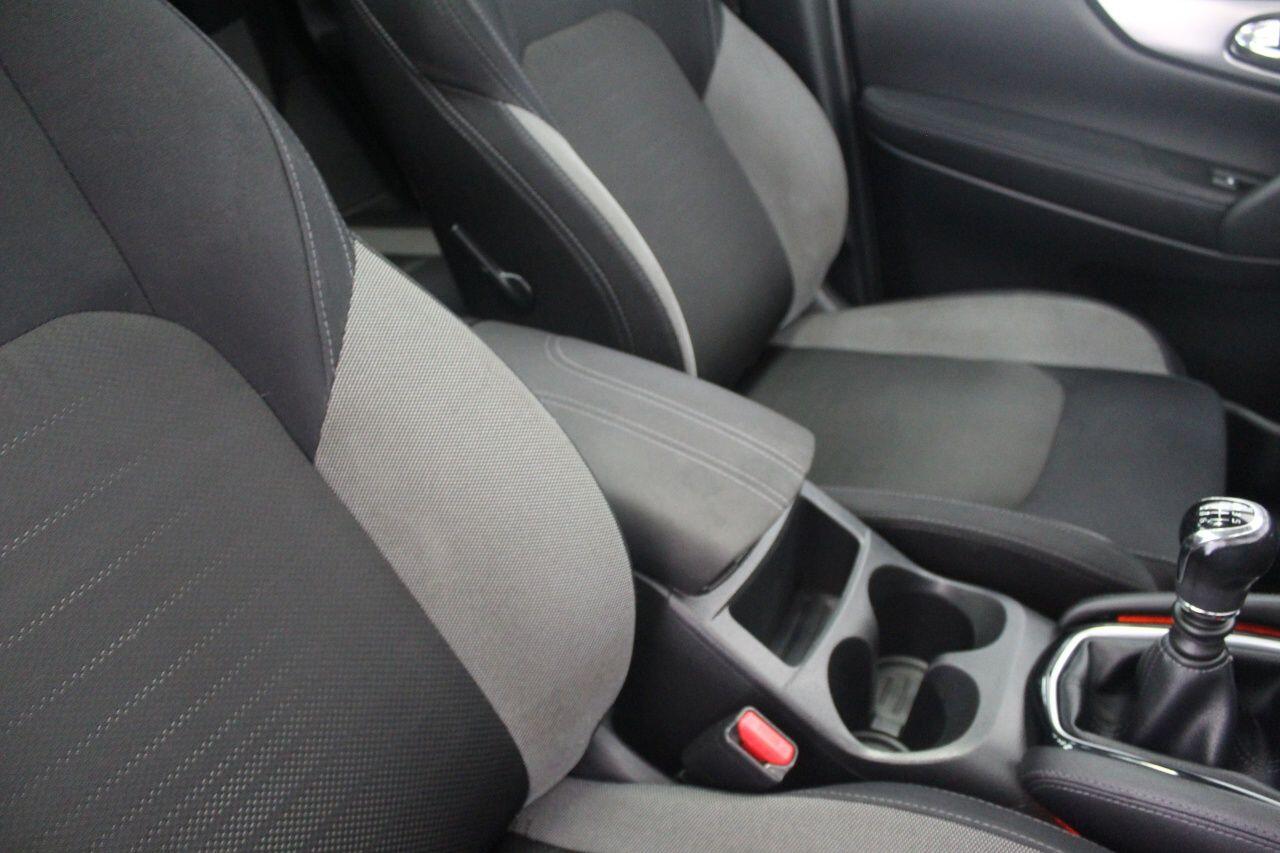 Nissan Qashqai view 45