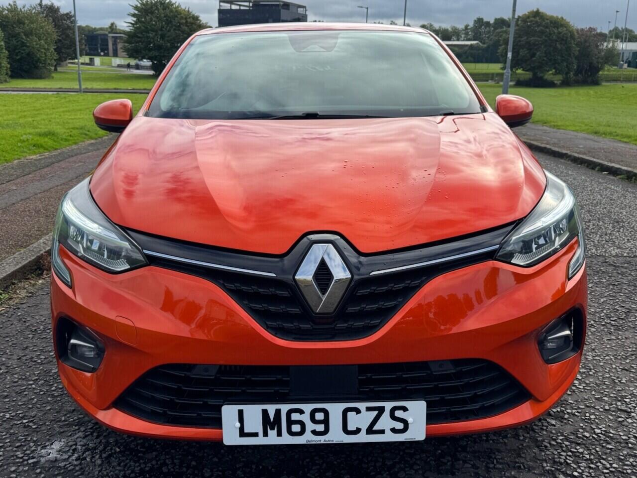 Renault Clio view 11