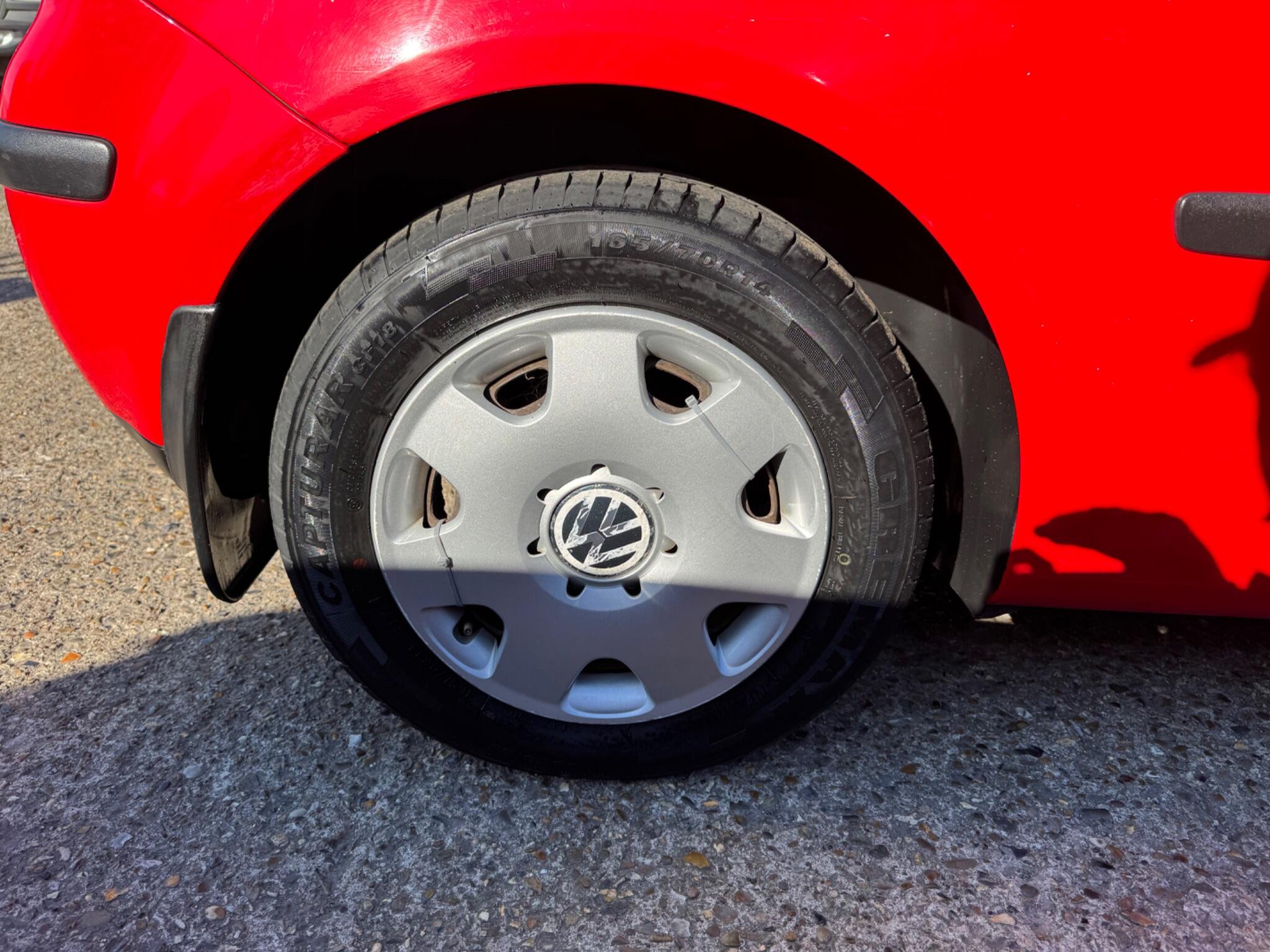 Volkswagen Polo view 19