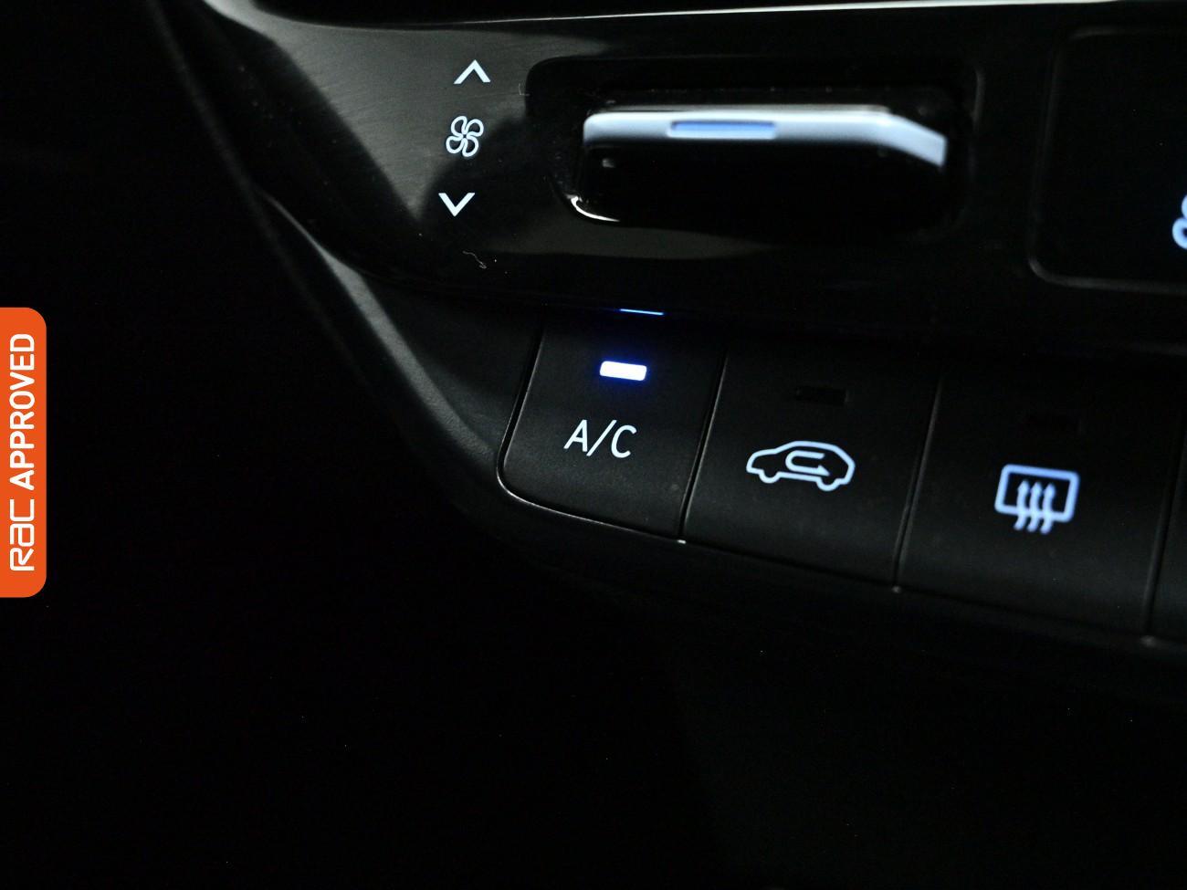 Hyundai i20 view 19