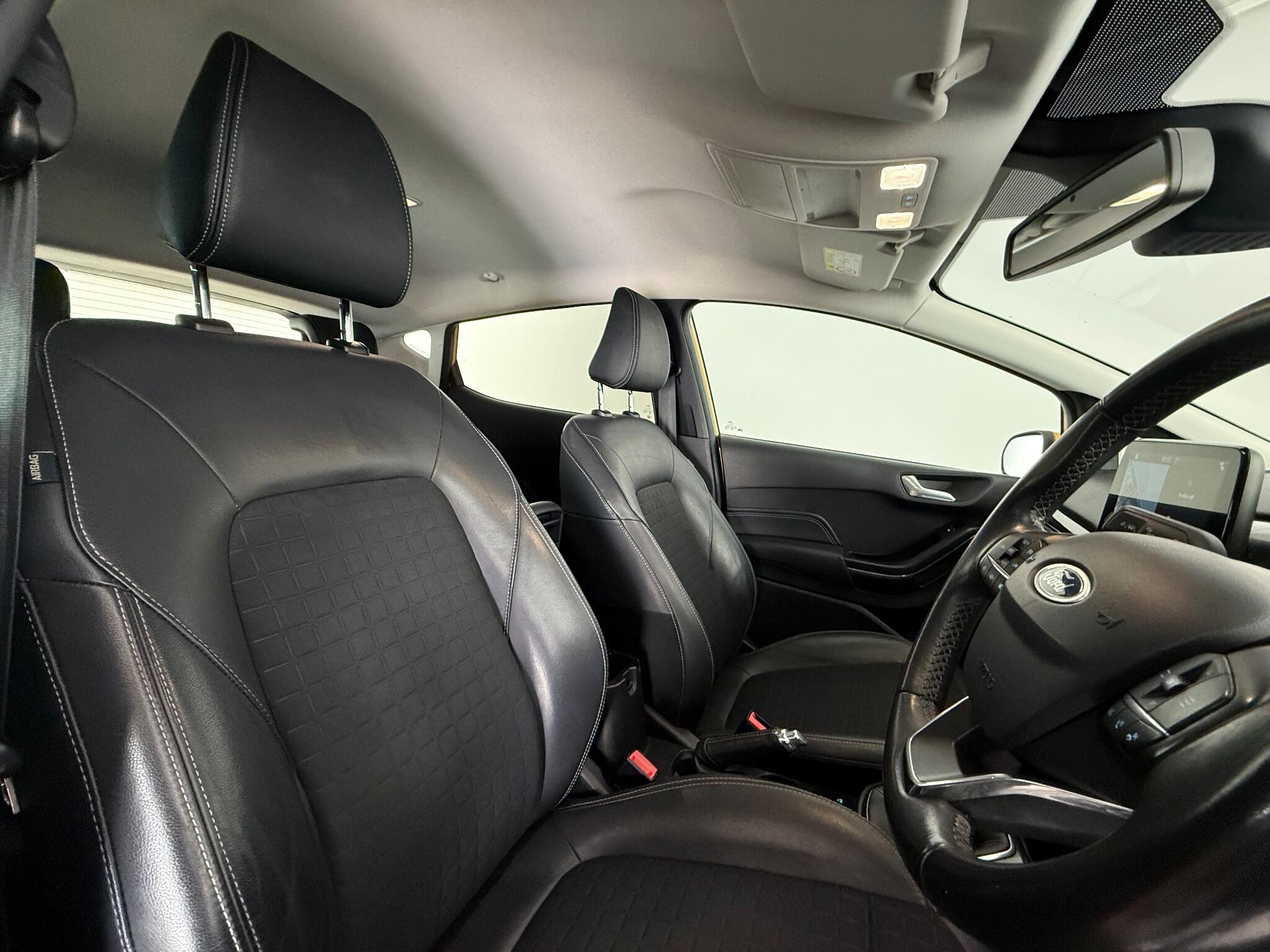 Ford Fiesta view 14