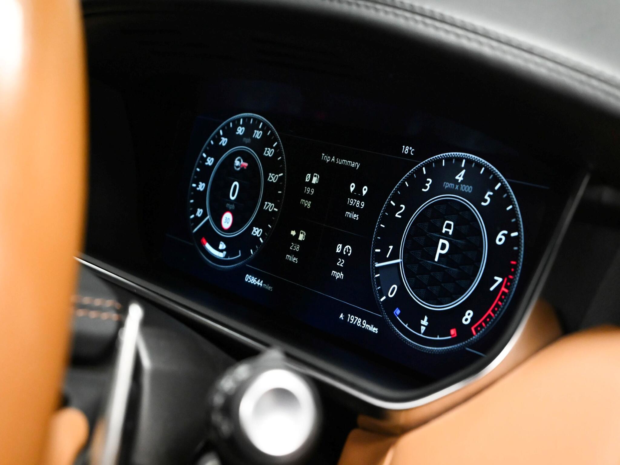 Land Rover Range Rover Sport view 21