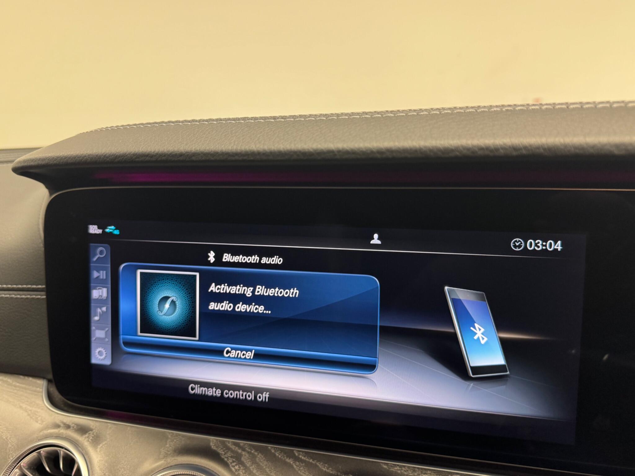 Mercedes-Benz CLS view 23