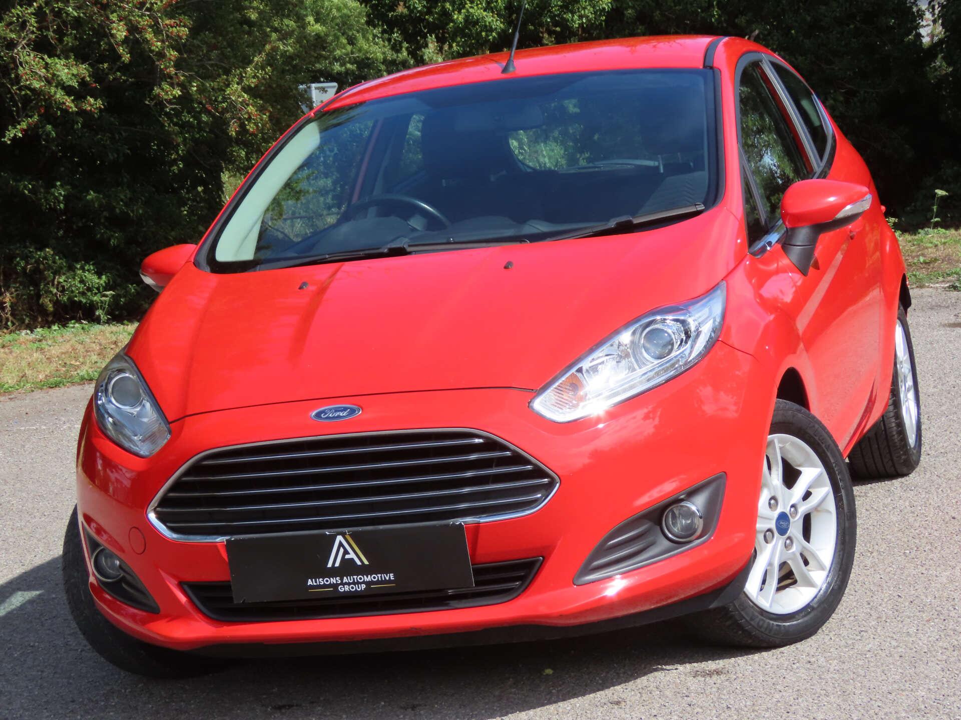 2015 Ford Fiesta in Red for sale