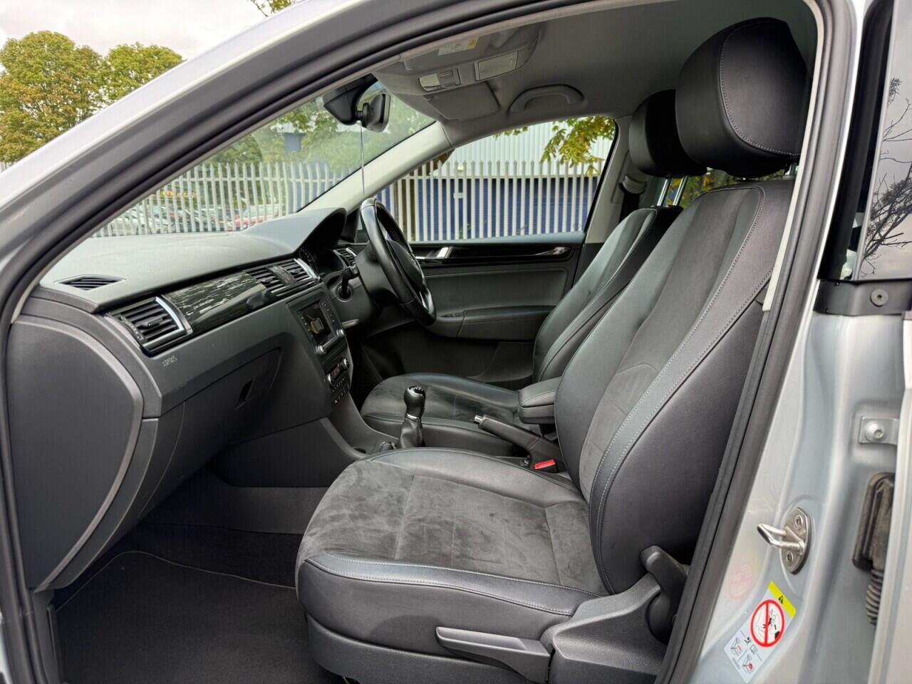Seat Toledo view 9