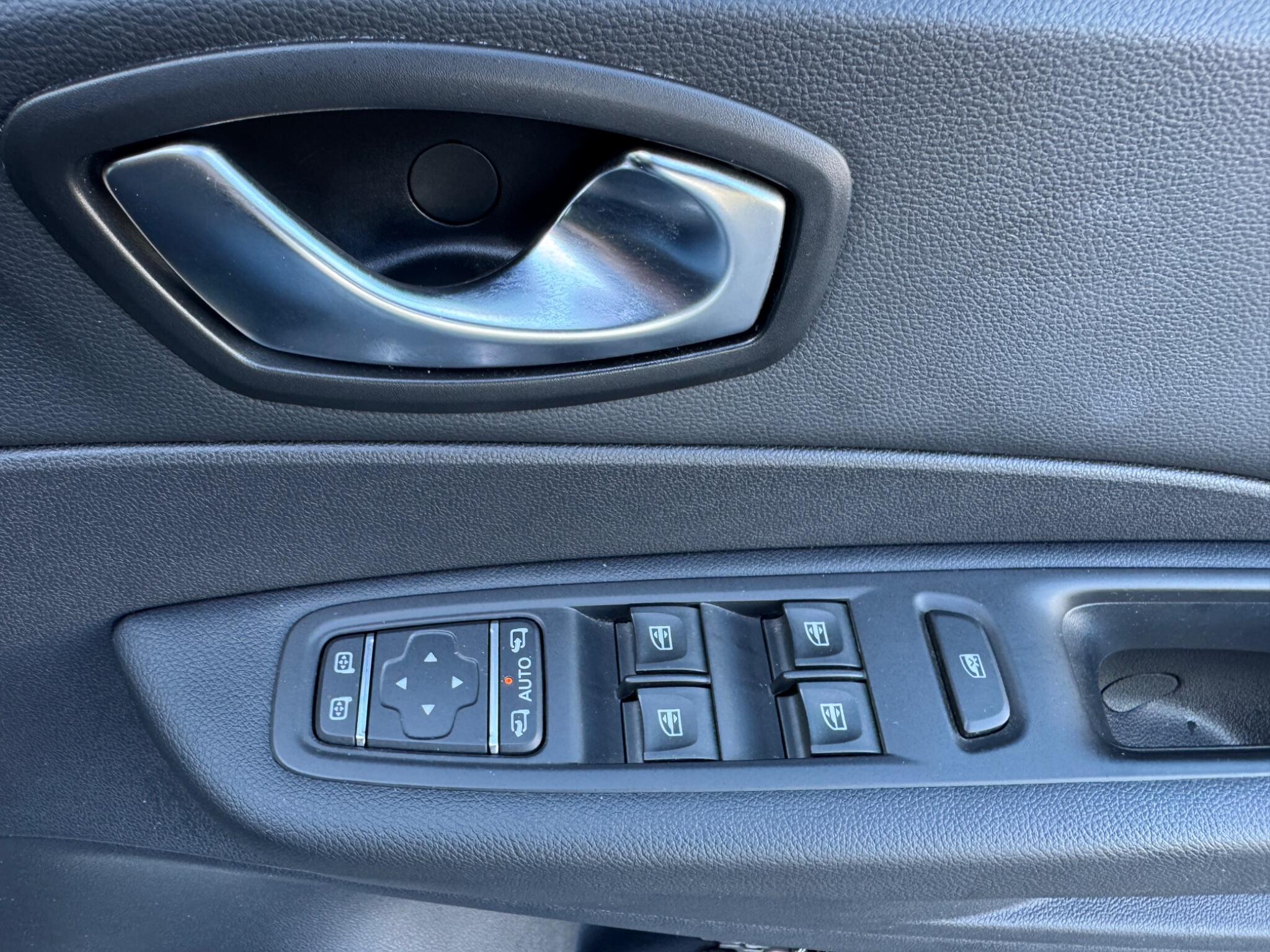 Renault Captur view 42
