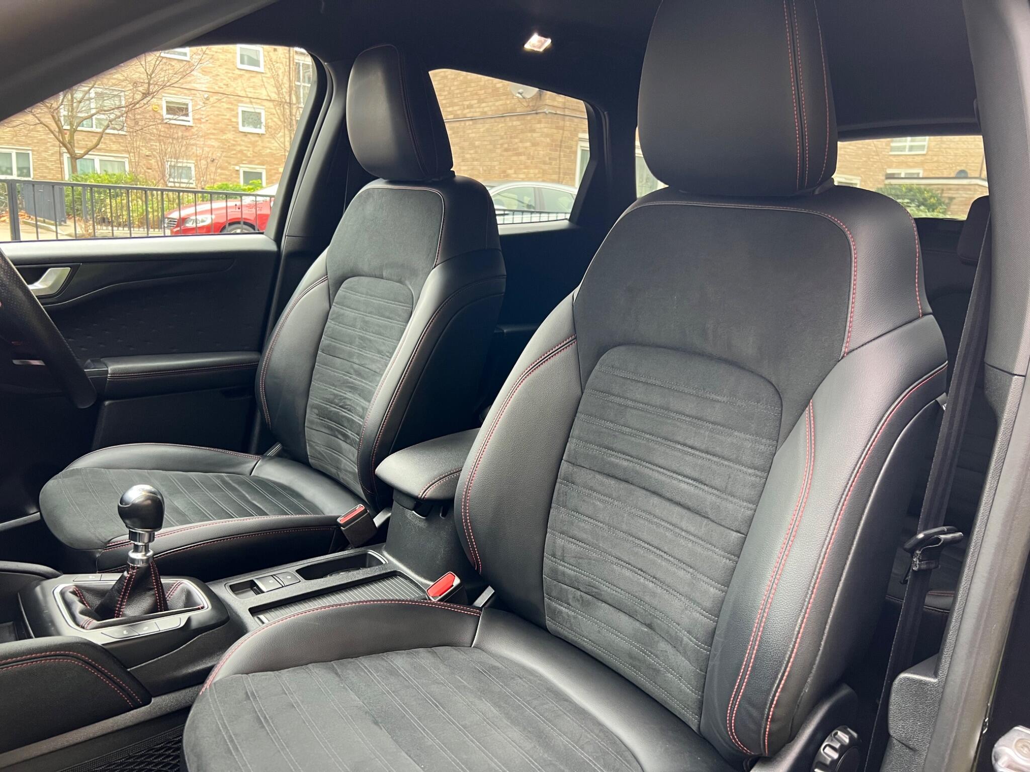 Ford Kuga view 53