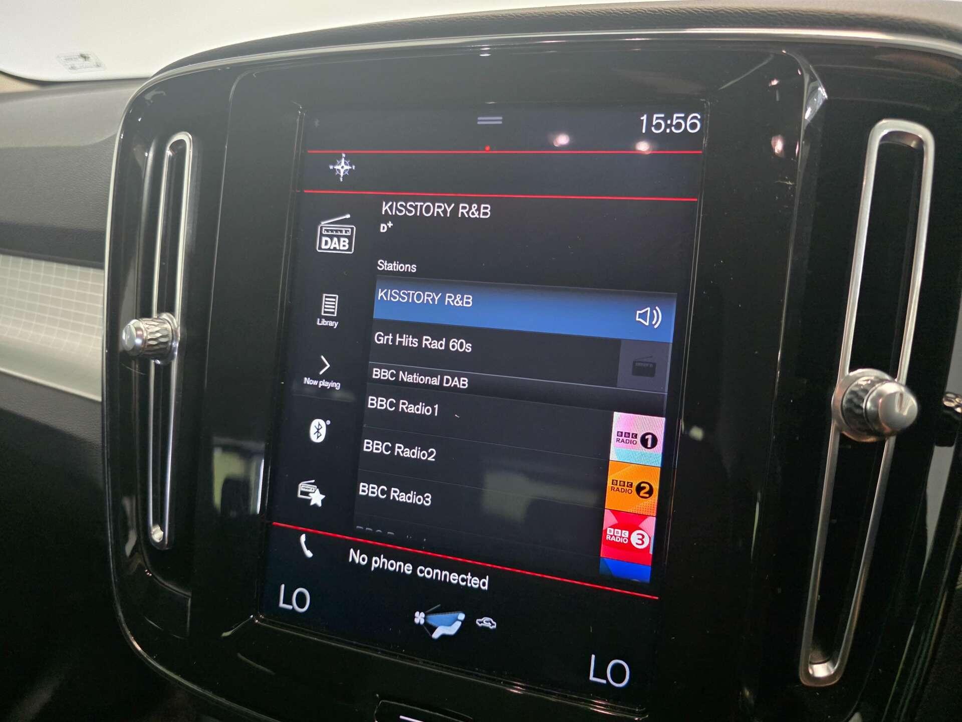 Volvo XC40 view 24