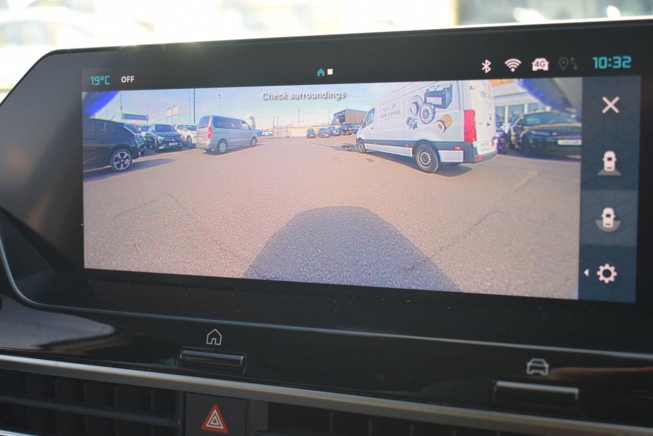 Citroen C4 view 24