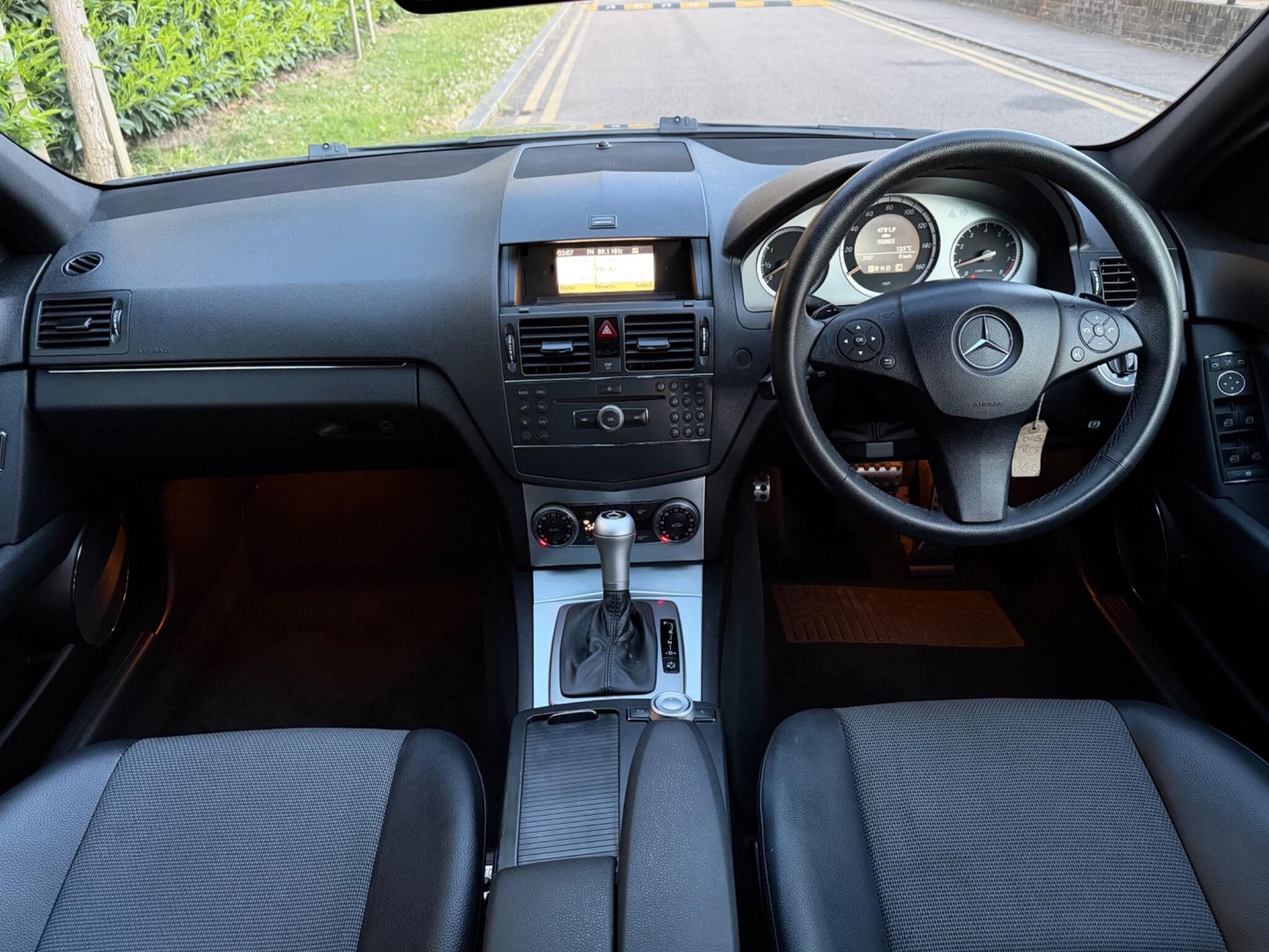 Mercedes-Benz C-Class view 14