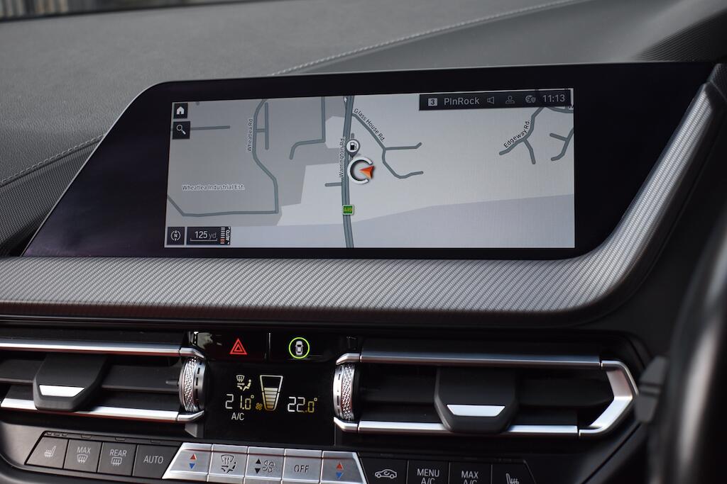 BMW 1 Series view 20