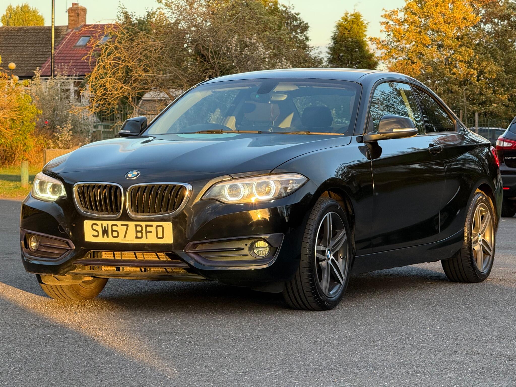 BMW 2 Series view 4