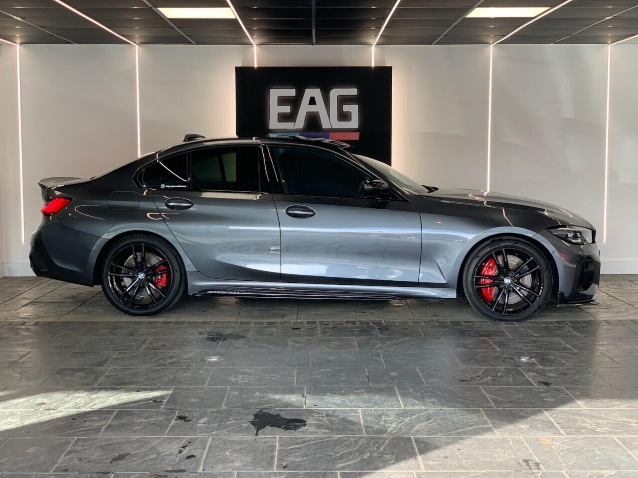 BMW 3 Series view 2
