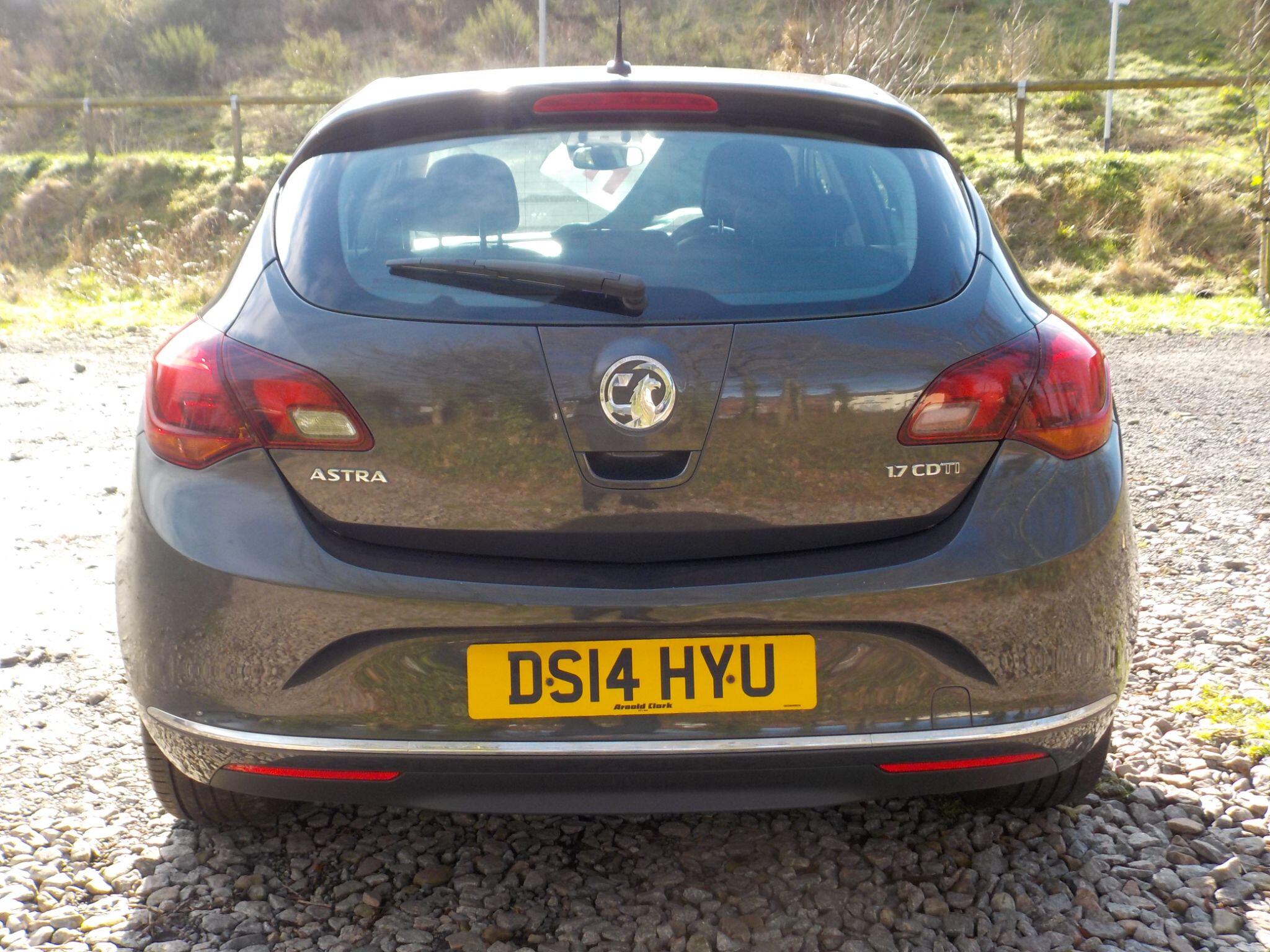 Vauxhall Astra 1.7 CDTi ecoFLEX 99g Elite Euro 5 (s/s) 5dr