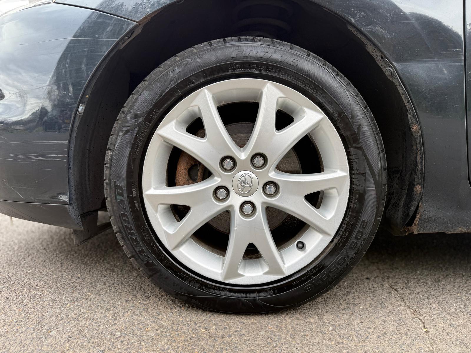 Toyota Auris view 53